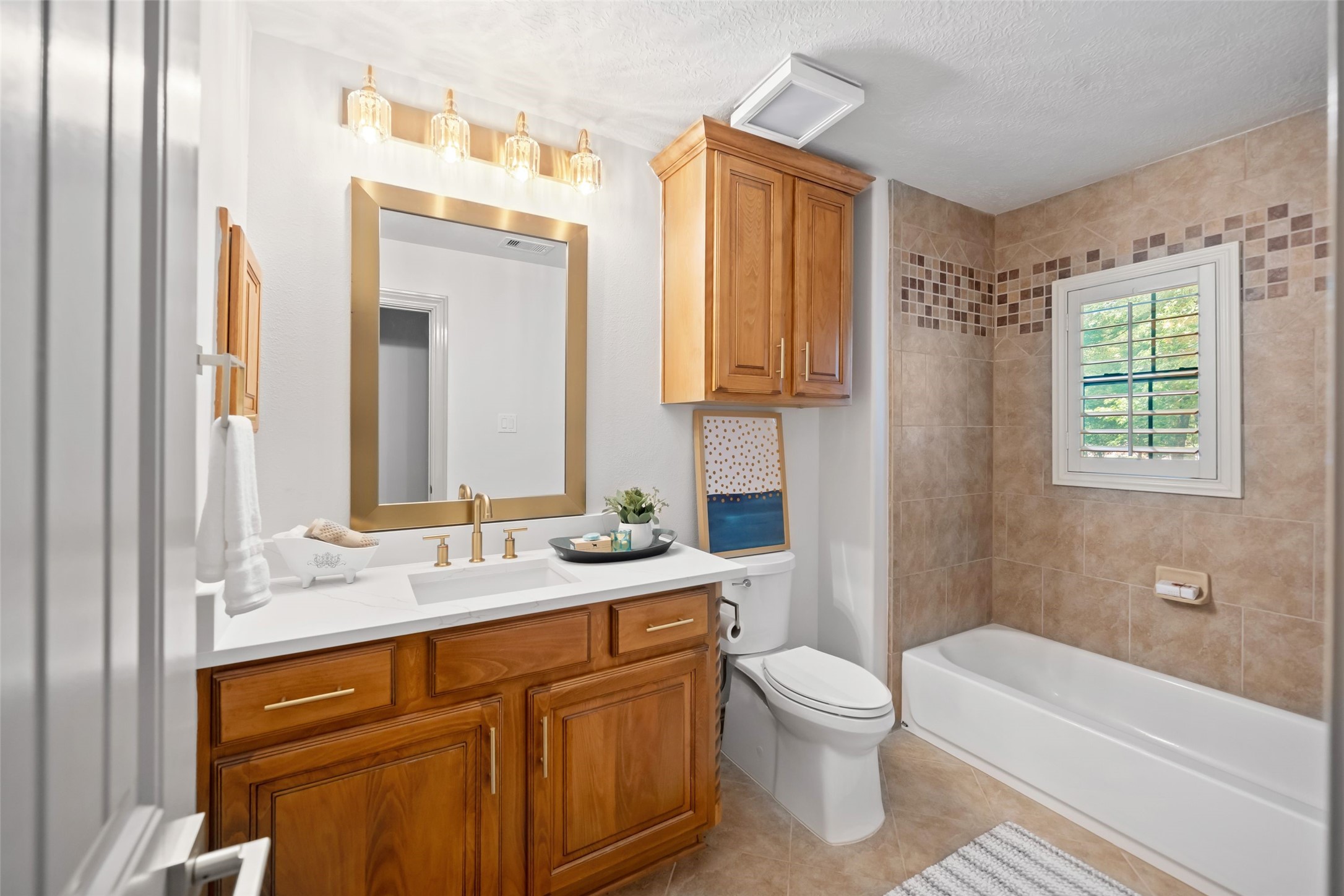  10332 Hunter Creek Lane - 物件實景