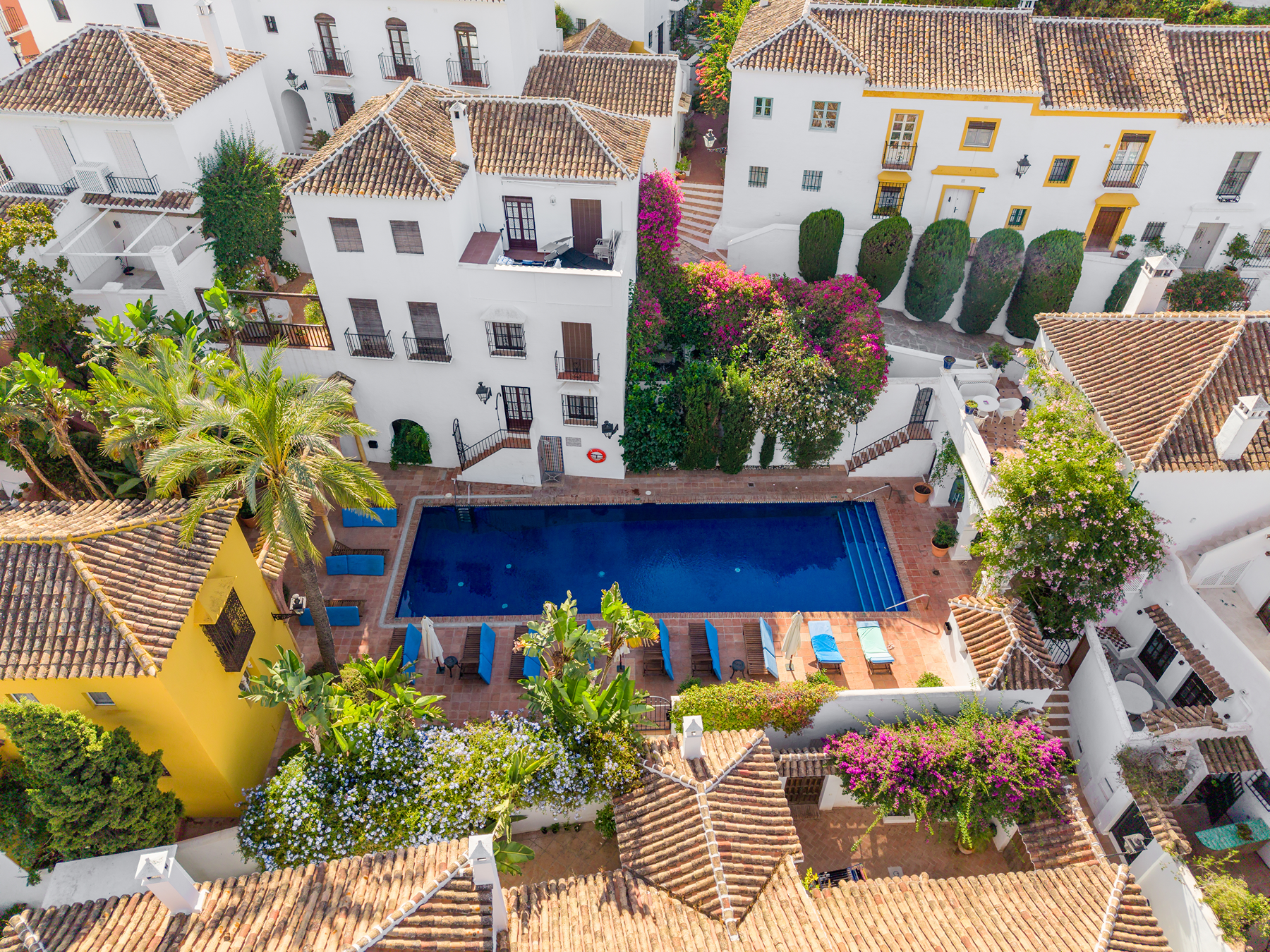  Artisan Masterpiece in an Exclusive Golden Mile Community - 物件實景