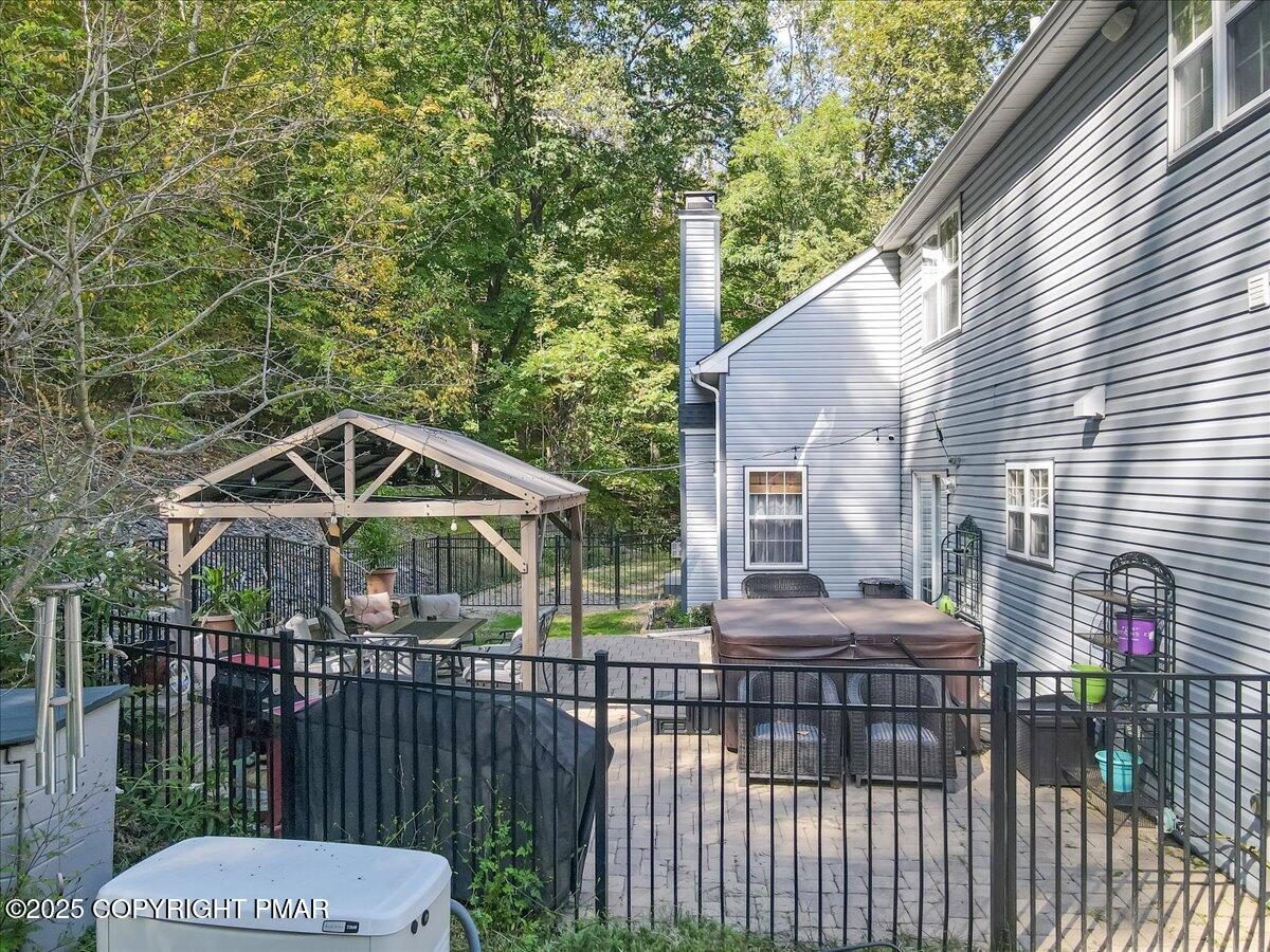 East Stroudsburg, Pennsylvania, 18302, United States, 5 Bedrooms Bedrooms, ,4 BathroomsBathrooms,Residential,For Sale,1980579