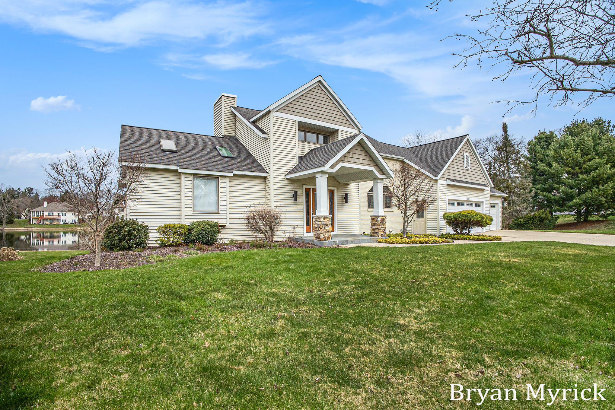 Holland, Michigan, 49424, United States, 4 Bedrooms Bedrooms, ,4 BathroomsBathrooms,Residential,For Sale,1838829