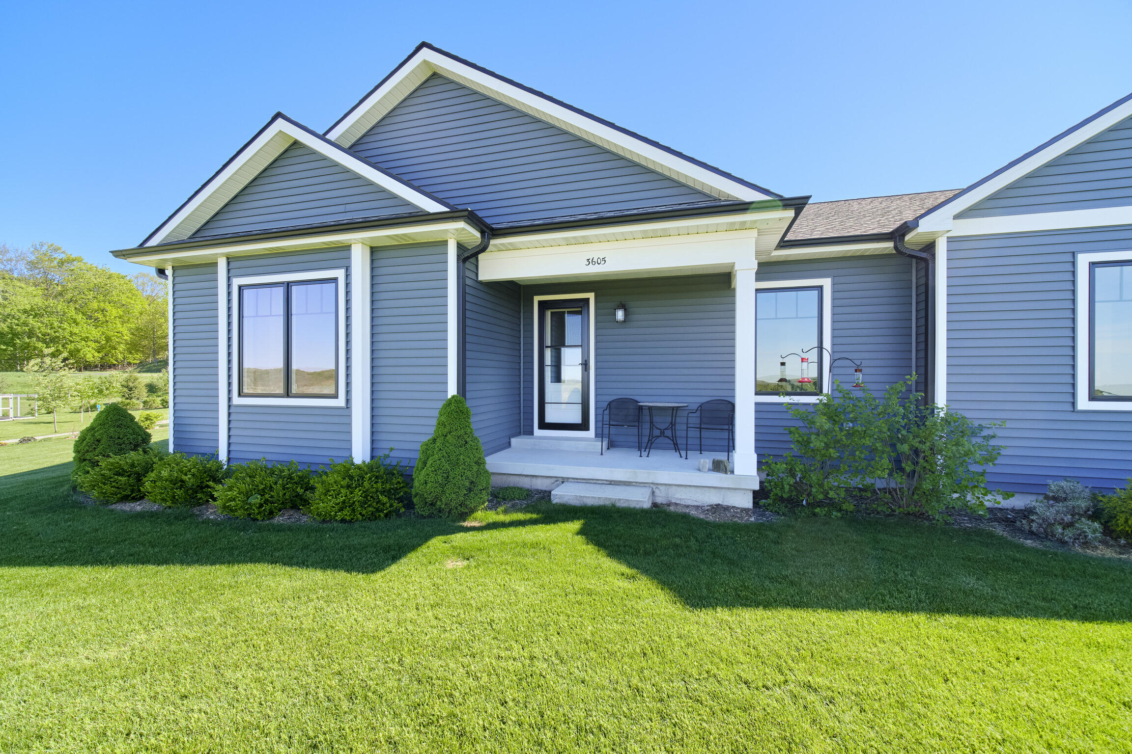 Manistee, Michigan, 49660, United States, 3 Bedrooms Bedrooms, ,2 BathroomsBathrooms,Residential,For Sale,2049083
