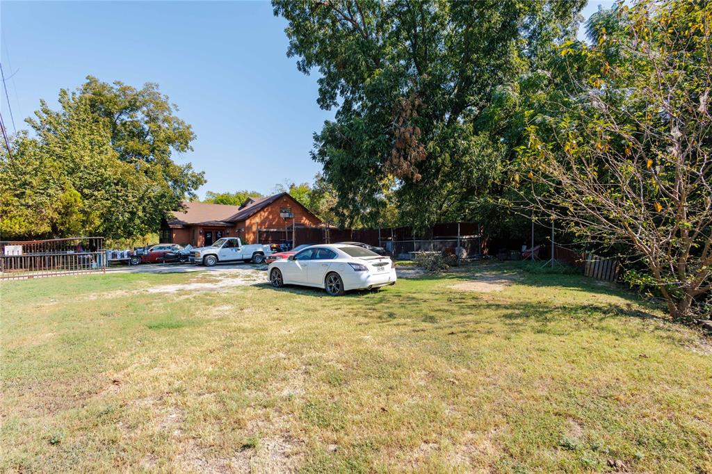 Dallas, Texas, 75216, United States, 5 Bedrooms Bedrooms, ,1 BathroomBathrooms,Residential,For Sale,1851702