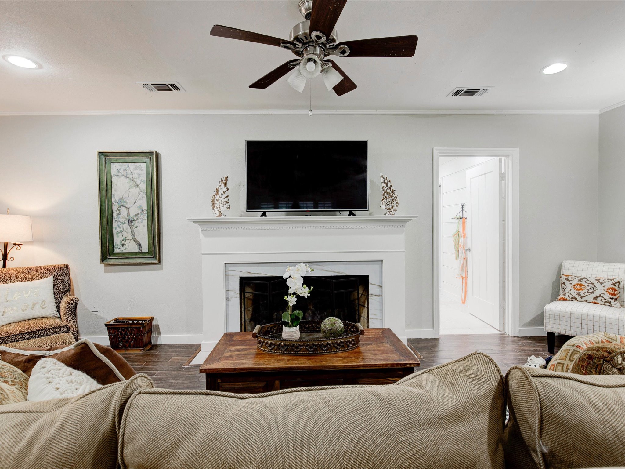  Charming home on spacious lot close proximity to the TCU baseball field - 物件實景