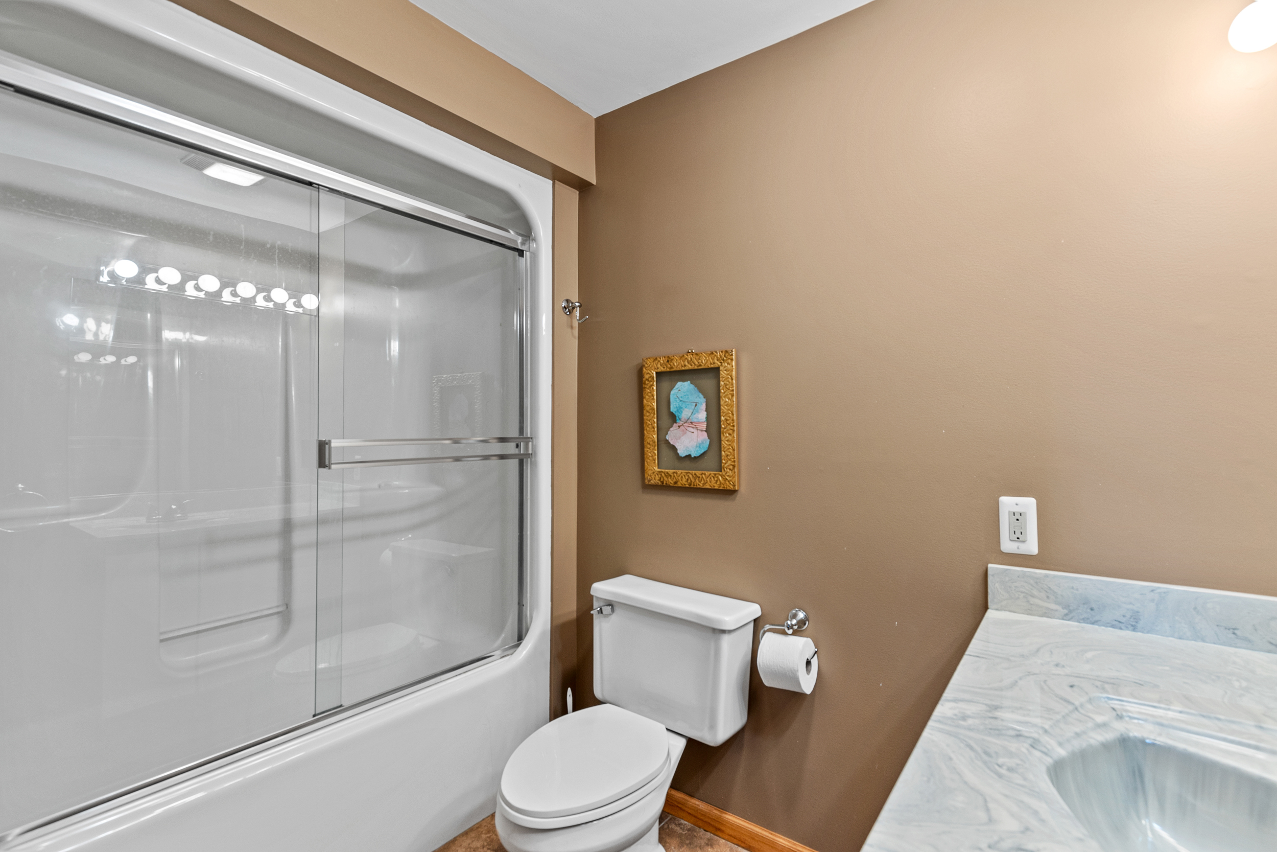 Mecosta, Michigan, 49332, United States, 3 Bedrooms Bedrooms, ,3 BathroomsBathrooms,Residential,For Sale,1861864