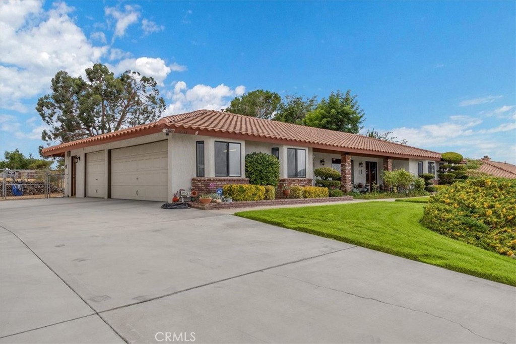 Hesperia, California, 92345, United States, ,Residential,For Sale,1942846