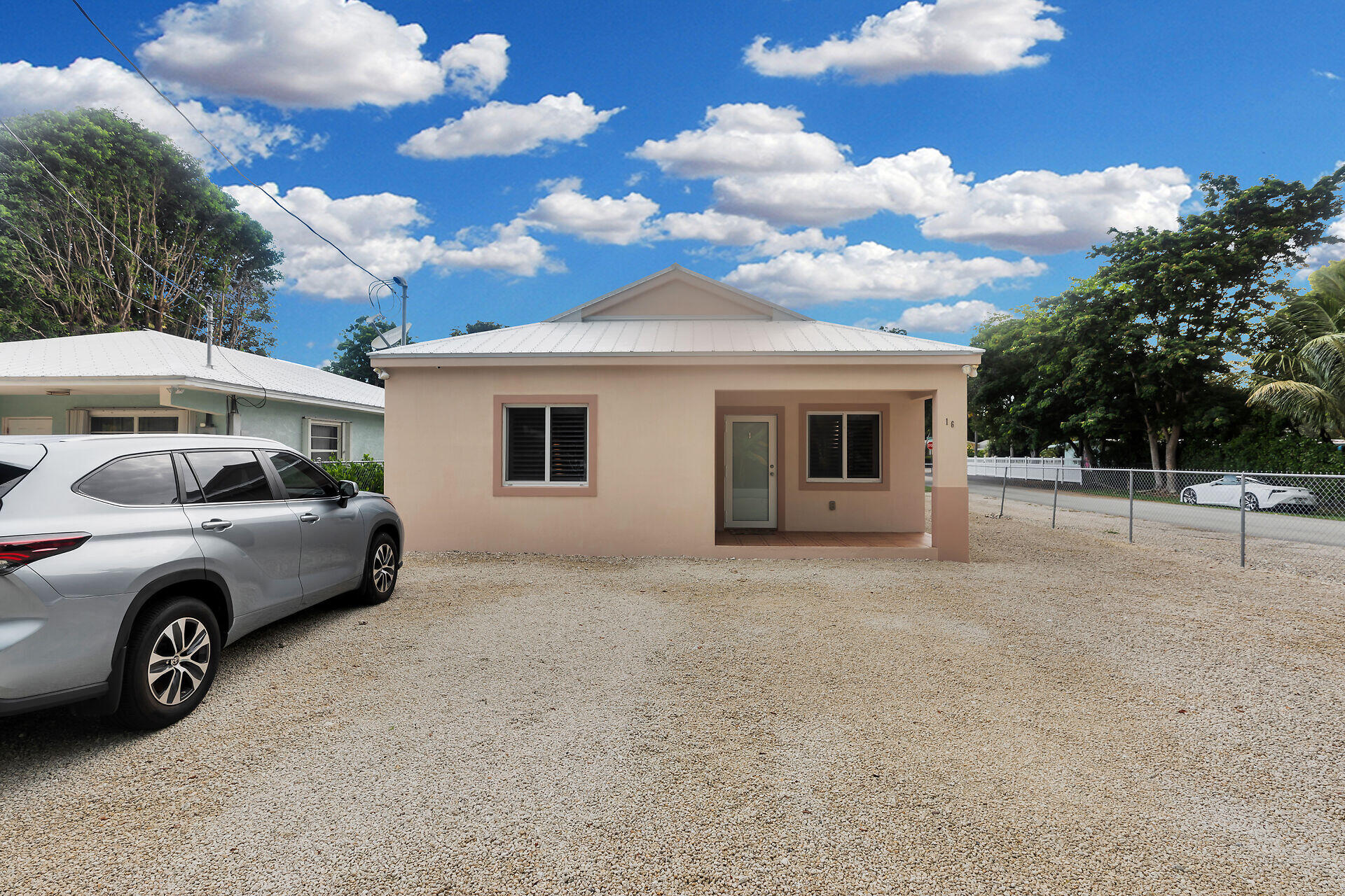 KEY LARGO, Florida, 33037, United States, 3 Bedrooms Bedrooms, ,2 BathroomsBathrooms,Residential,For Sale,1950983
