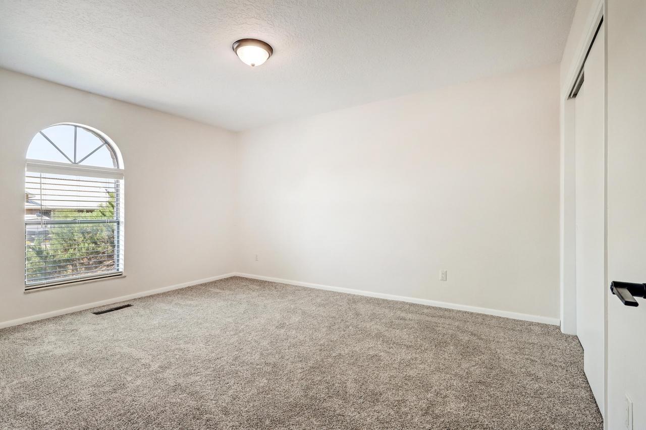 9601 Admiral Dewey Avenue NE, Albuquerque, New Mexico, 87111, United States, 4 Bedrooms Bedrooms, ,2 BathroomsBathrooms,Residential,For Sale,9601 Admiral Dewey Avenue NE,1589095
