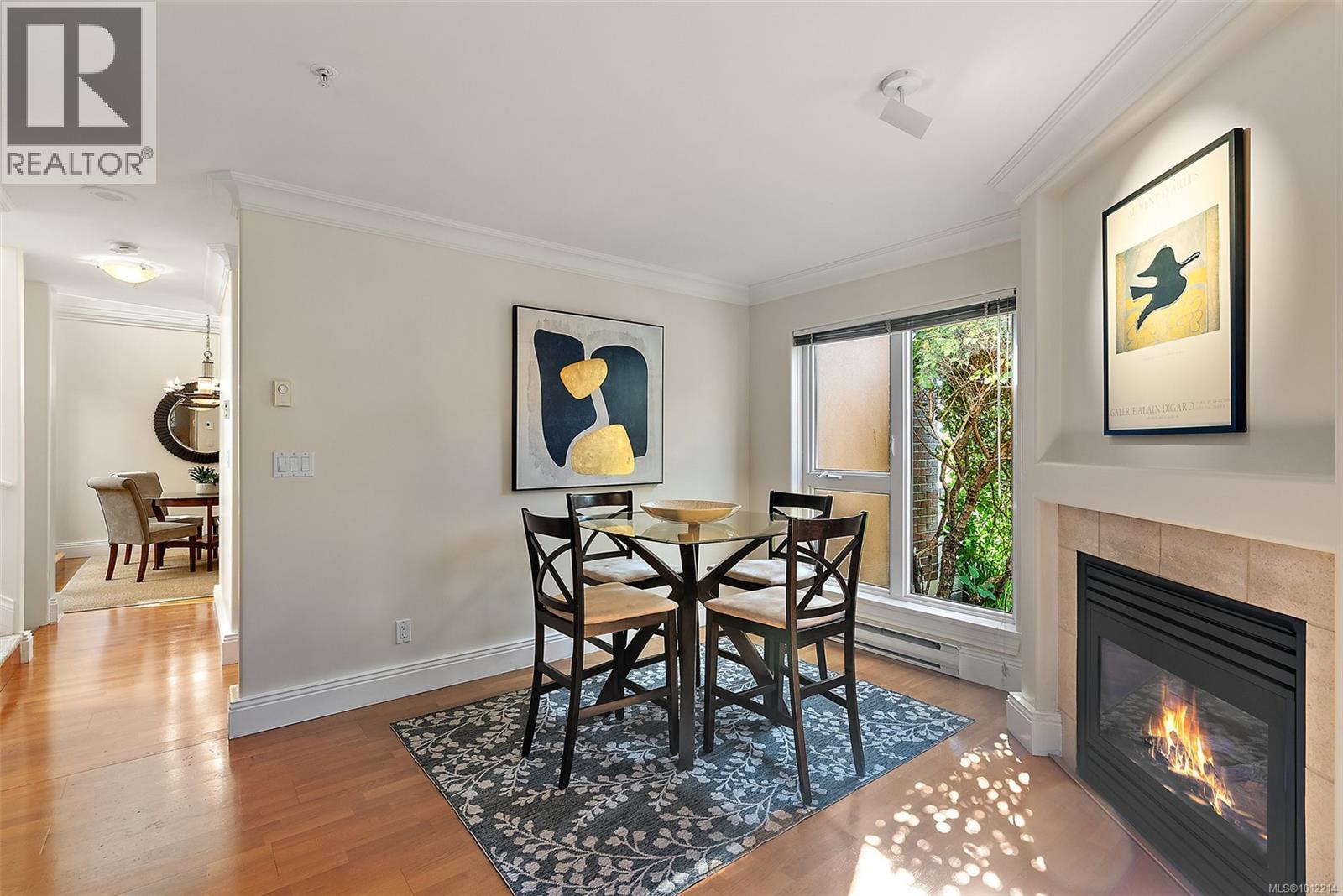 VICTORIA, British Columbia, V9A 7M5, CA, 4 Bedrooms Bedrooms, ,4 BathroomsBathrooms,Residential,For Sale,1947216