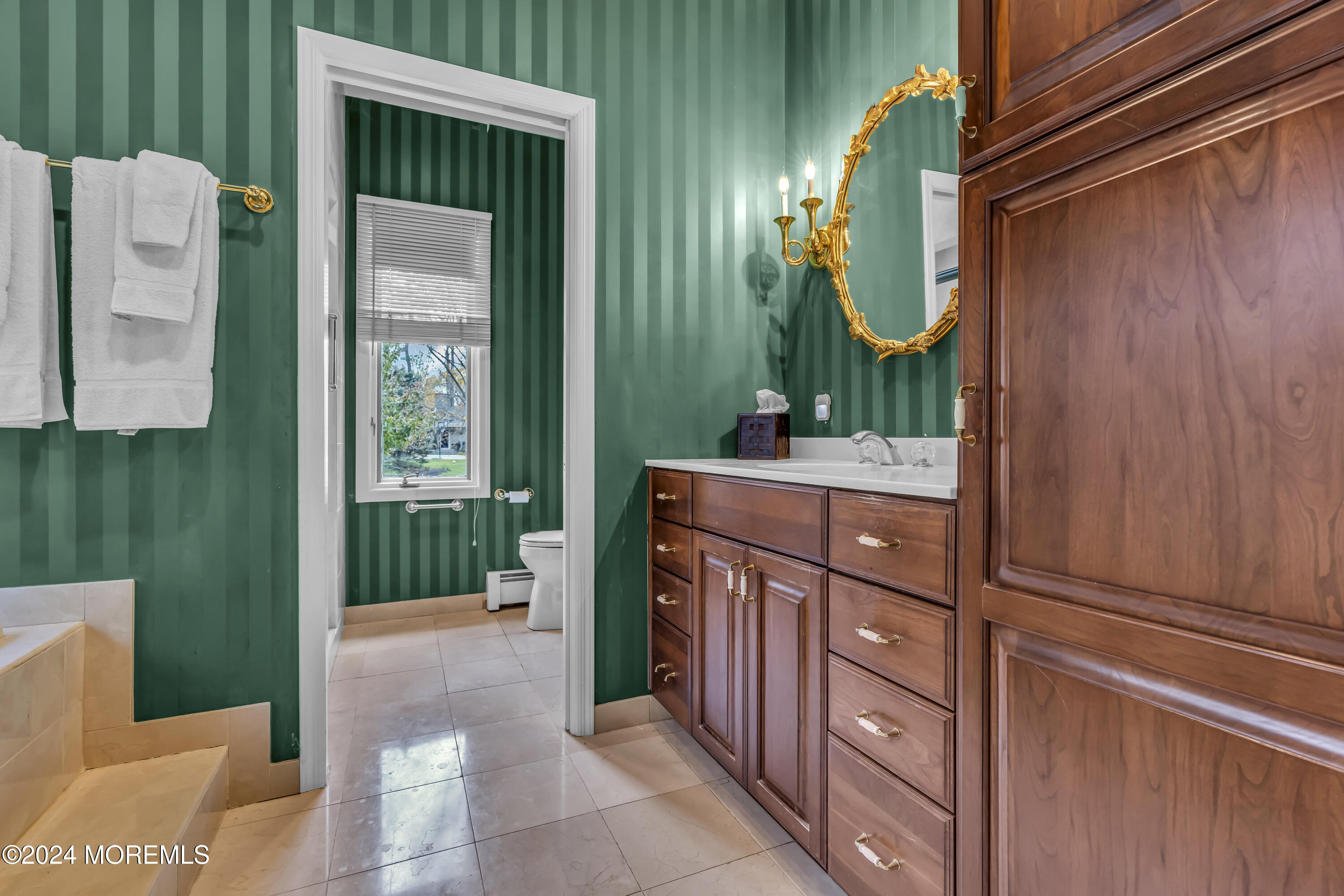 West Allenhurst, New Jersey, 07711, United States, 4 Bedrooms Bedrooms, ,6 BathroomsBathrooms,Residential,For Sale,2003191