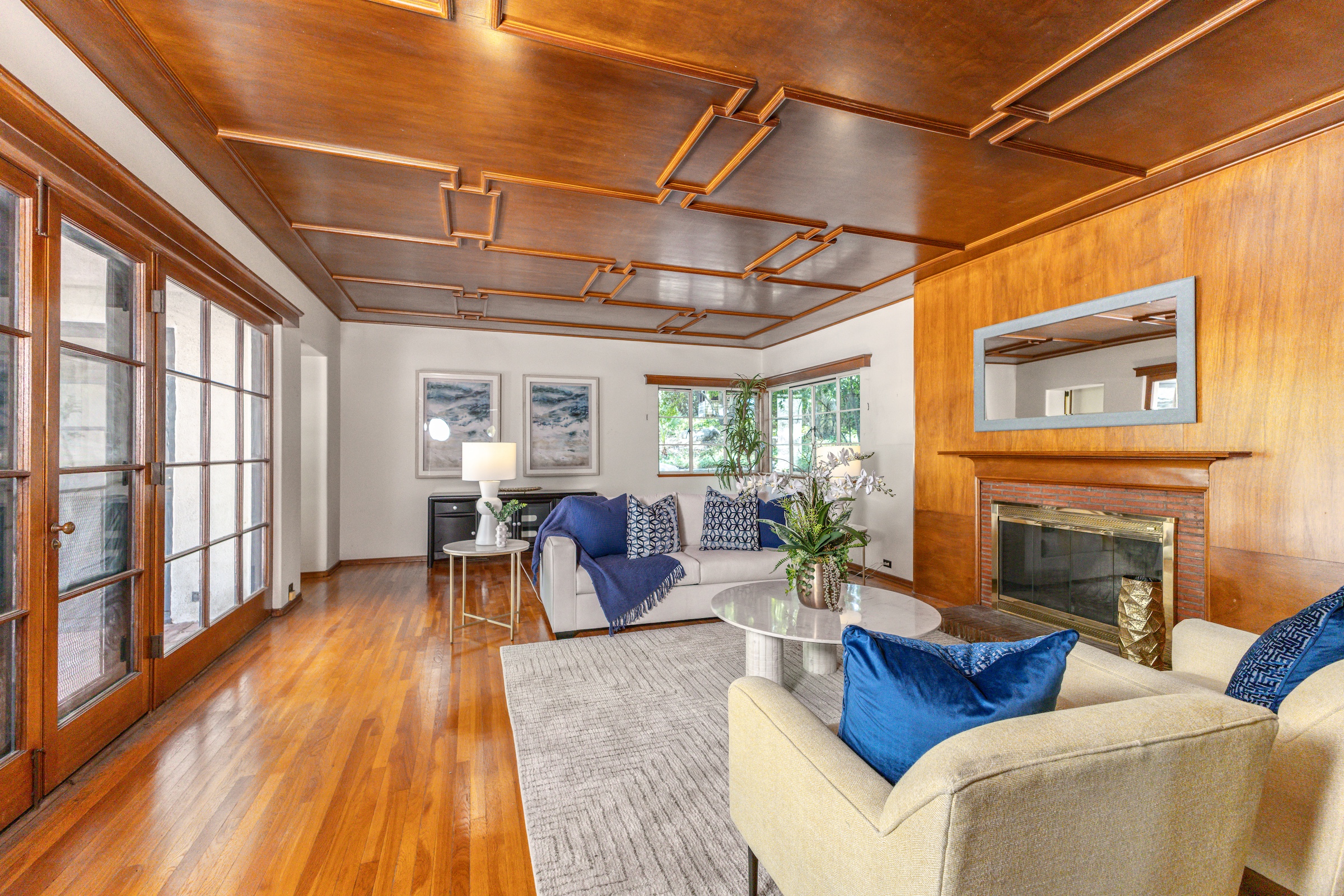  2421 Ridgeway Road - 物件實景