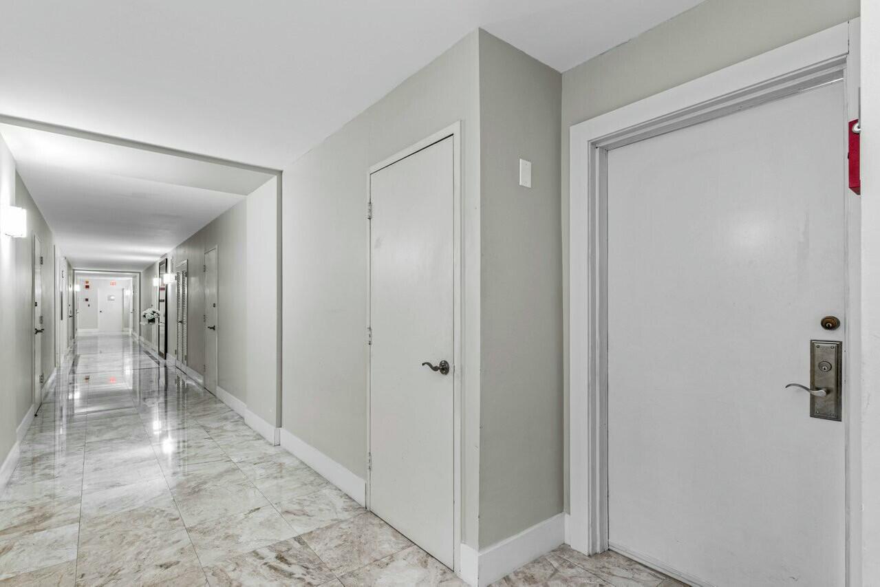 Boca Raton, Florida, 33431, United States, 2 Bedrooms Bedrooms, ,2 BathroomsBathrooms,Residential,For Sale,1990910