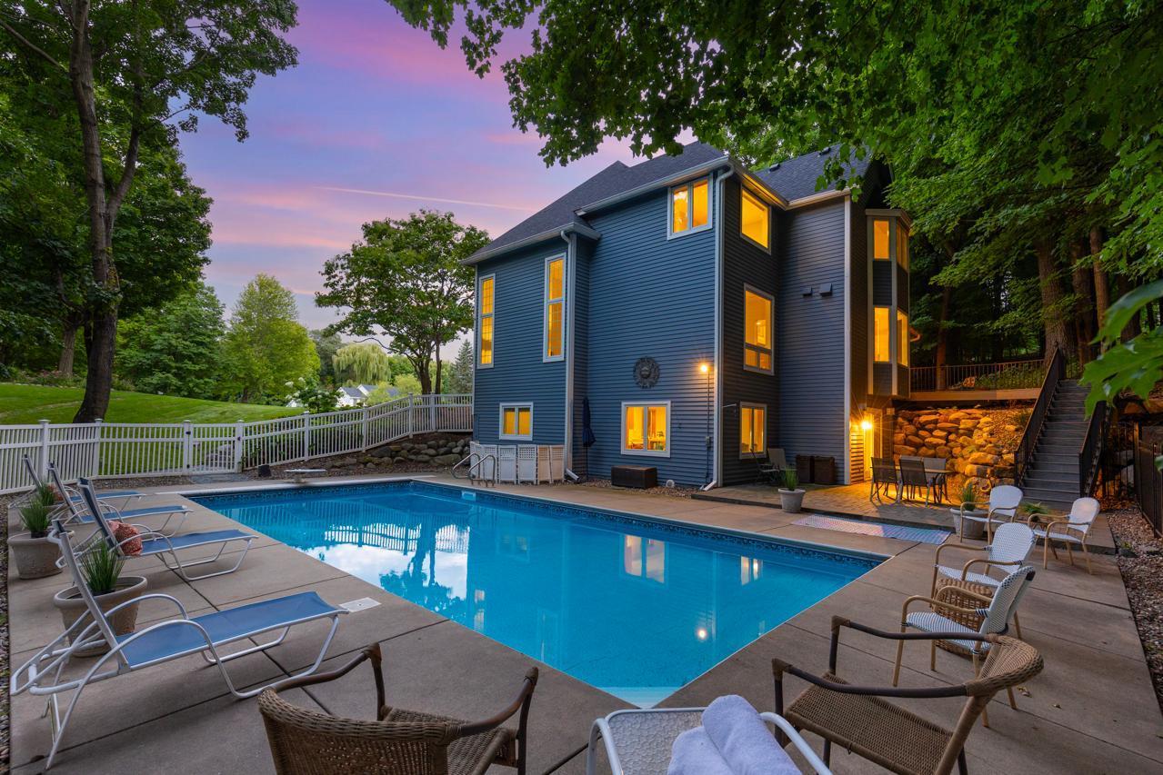 Chanhassen, Minnesota, 55317, United States, 5 Bedrooms Bedrooms, ,3 BathroomsBathrooms,Residential,For Sale,1926226