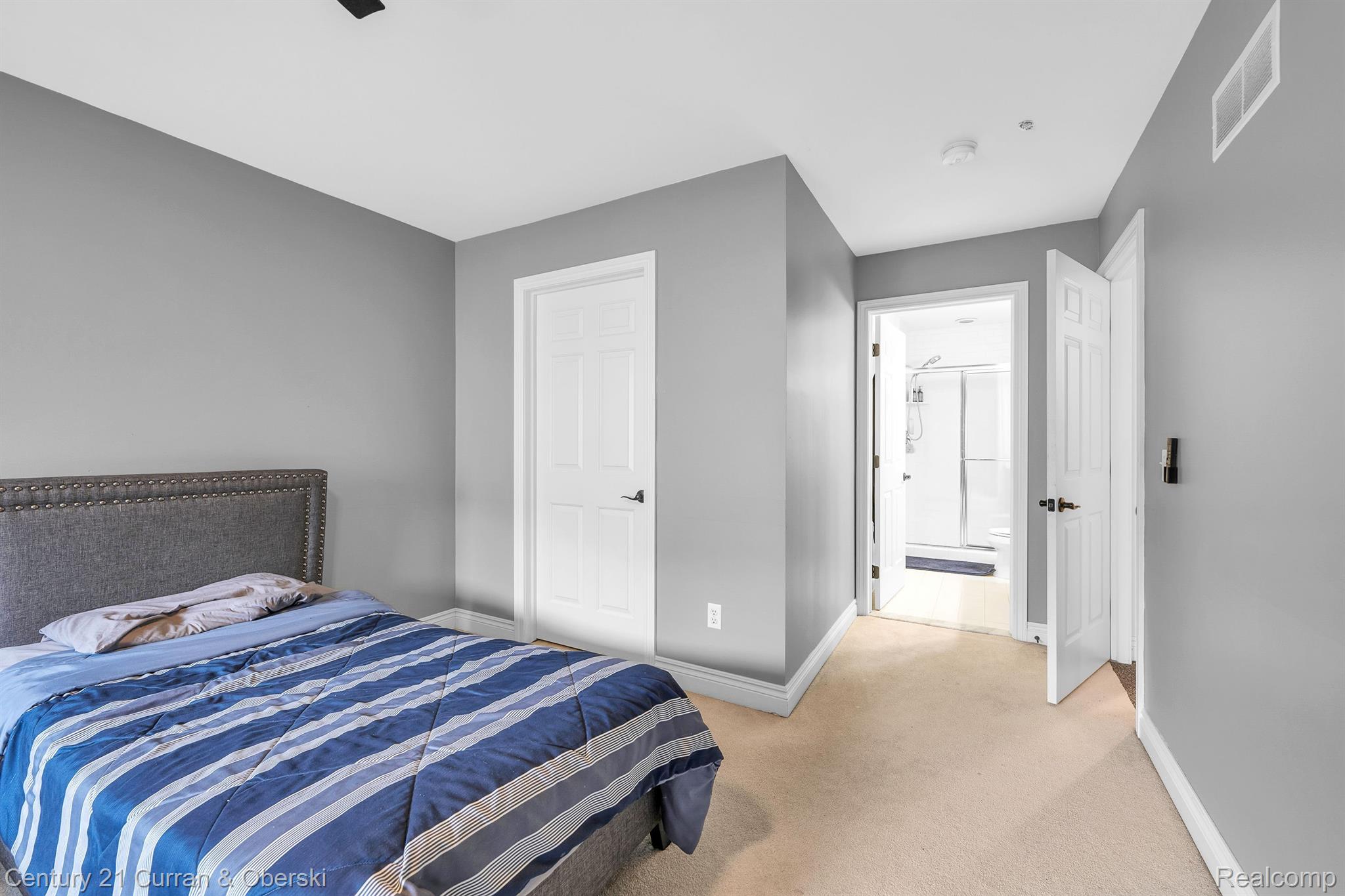 Northville Township, Michigan, 48168, United States, 6 Bedrooms Bedrooms, ,6 BathroomsBathrooms,Residential,For Sale,1976902