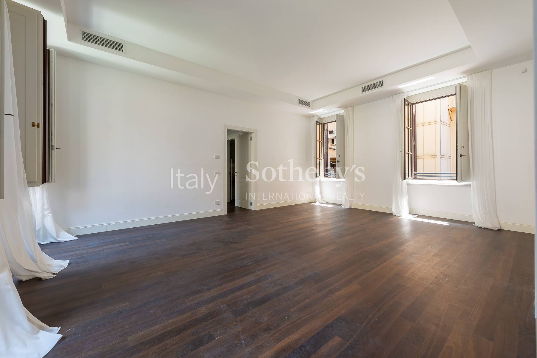  Prestigious Apartment with Terrace in the historic center - 物件實景