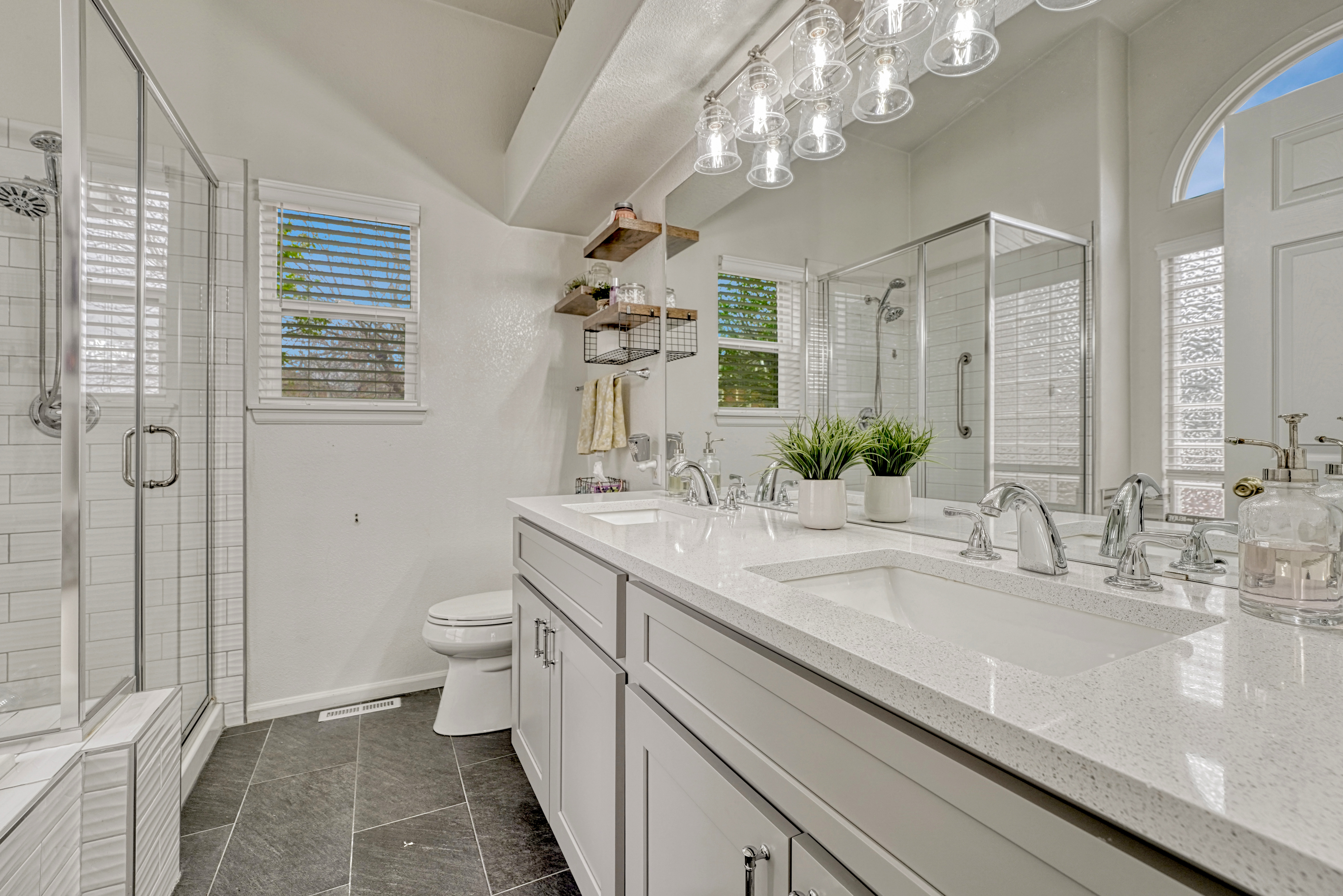  7135 Leopard Drive, Lone Tree, CO, 80124 - 物件實景