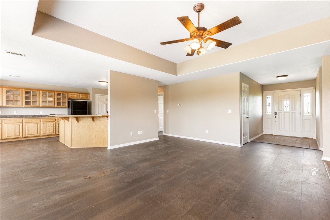 Huntsville, Arkansas, 72740, United States, 3 Bedrooms Bedrooms, ,4 BathroomsBathrooms,Residential,For Sale,1907713