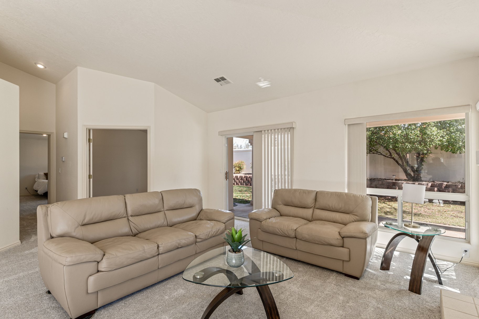  Low-Maintenance Living in a Prime Green Springs Location - 物件實景