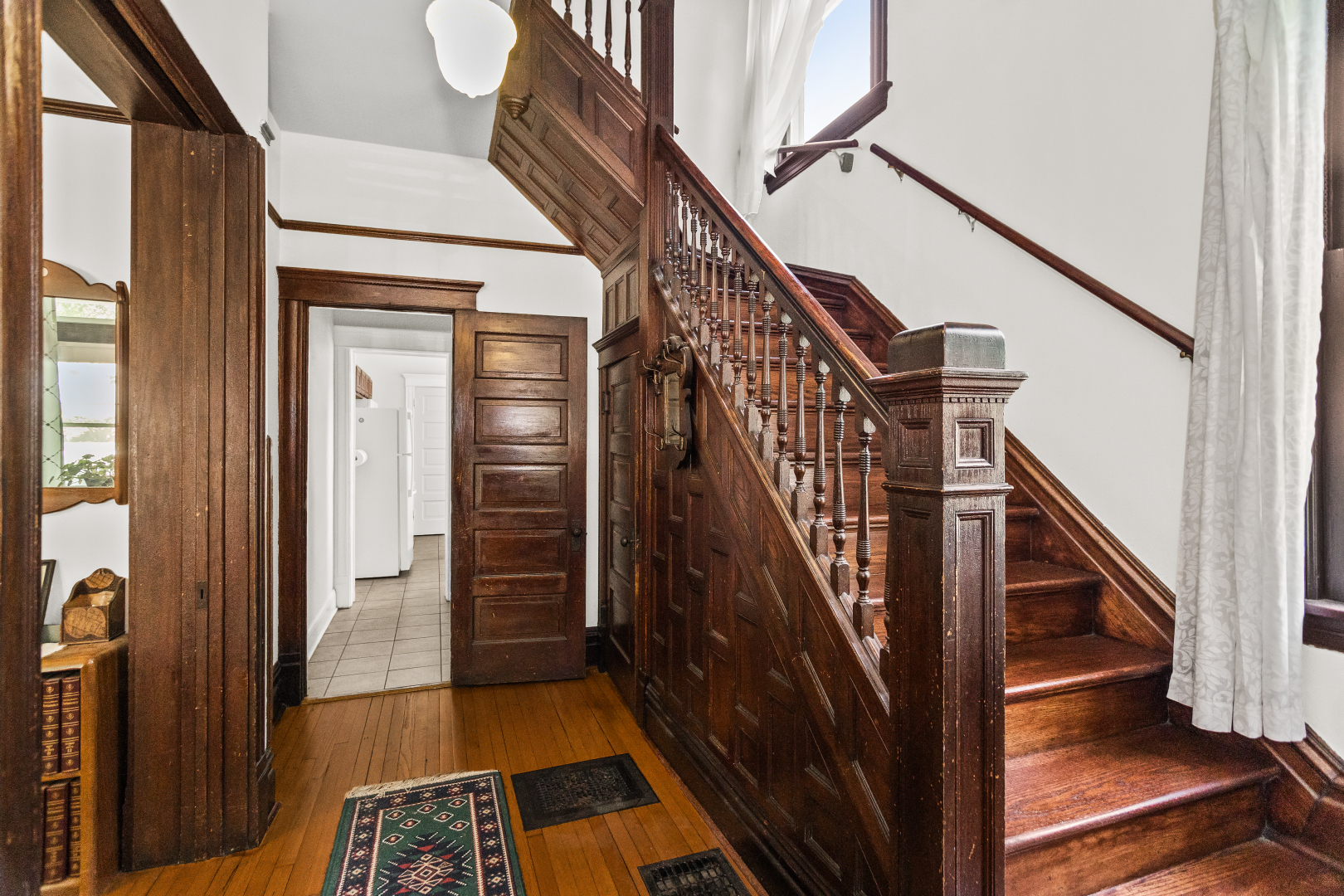 Evanston, Illinois, 60202, United States, 4 Bedrooms Bedrooms, ,1 BathroomBathrooms,Residential,For Sale,1903788