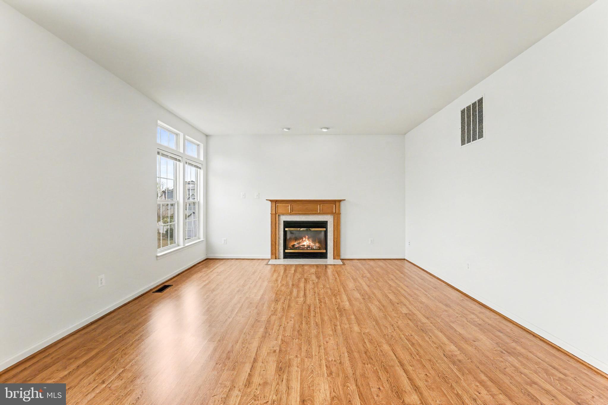 Fredericksburg, Virginia, 22407, United States, 4 Bedrooms Bedrooms, ,3 BathroomsBathrooms,Residential,For Sale,2002527