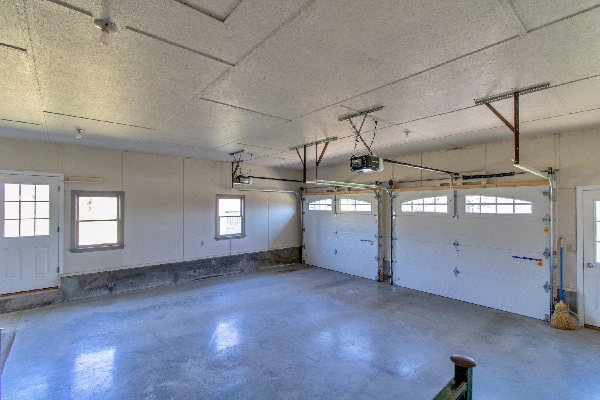 Irasburg, Vermont, 05845, United States, 3 Bedrooms Bedrooms, ,Residential,For Sale,1983686