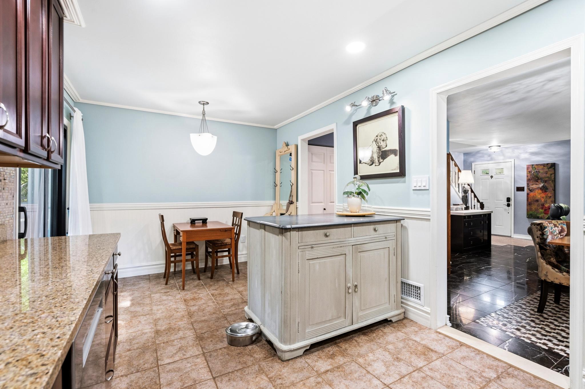  9913 Kingsbridge Drive, Fairfax, VA, 22031 - 物件實景