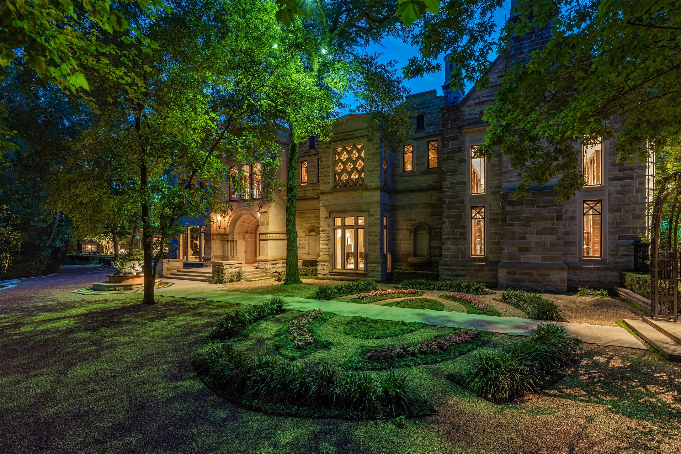 Houston, Texas, 77024, United States, 8 Bedrooms Bedrooms, ,13 BathroomsBathrooms,Residential,For Sale,1956582