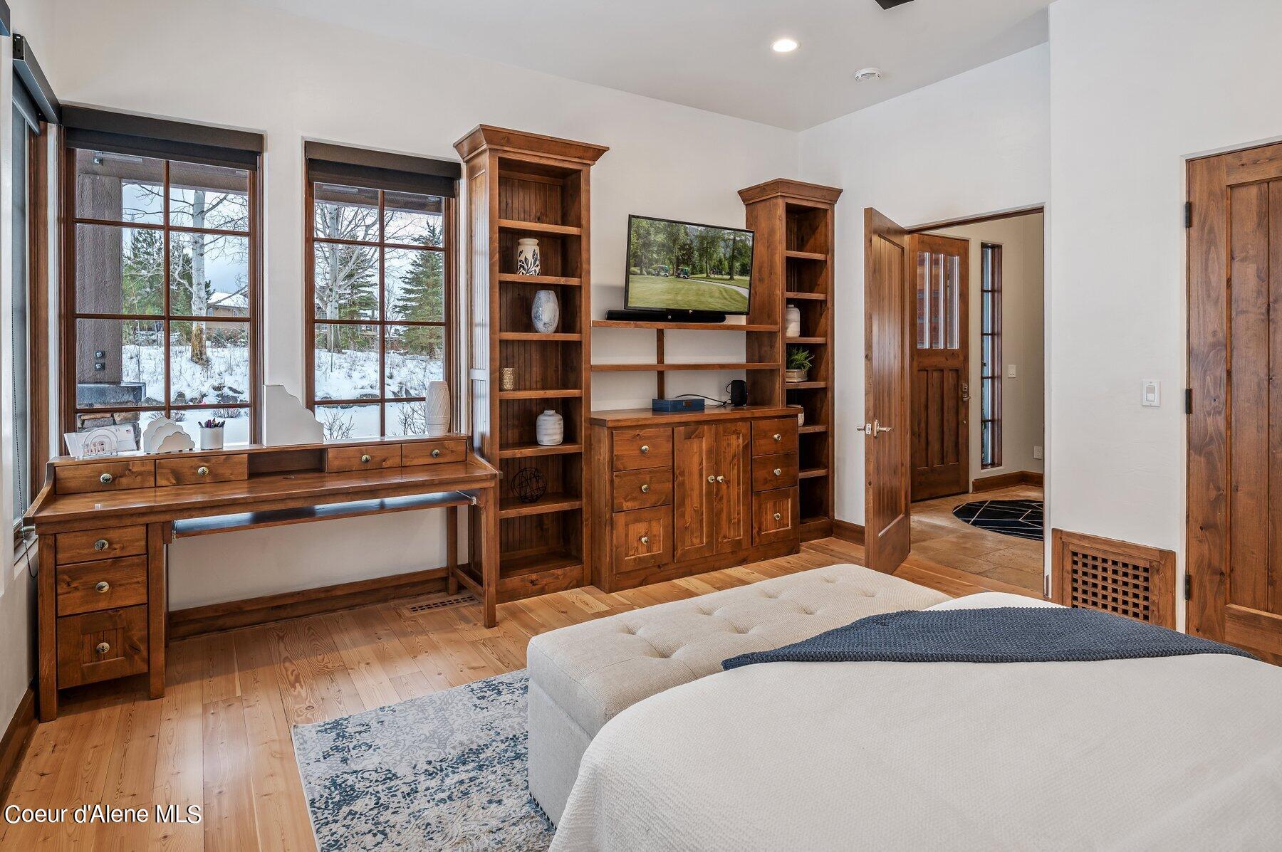 Coeur D'alene, Idaho, 83814, United States, 3 Bedrooms Bedrooms, ,Residential,For Sale,1804930