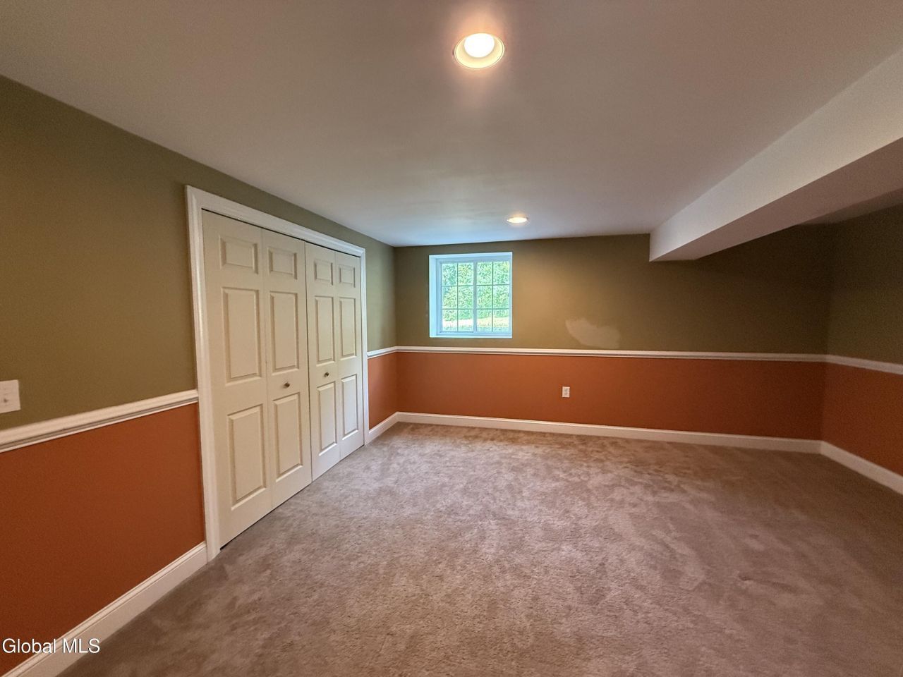 Queensbury, New York, 12804, United States, 4 Bedrooms Bedrooms, ,4 BathroomsBathrooms,Residential,For Sale,1908920
