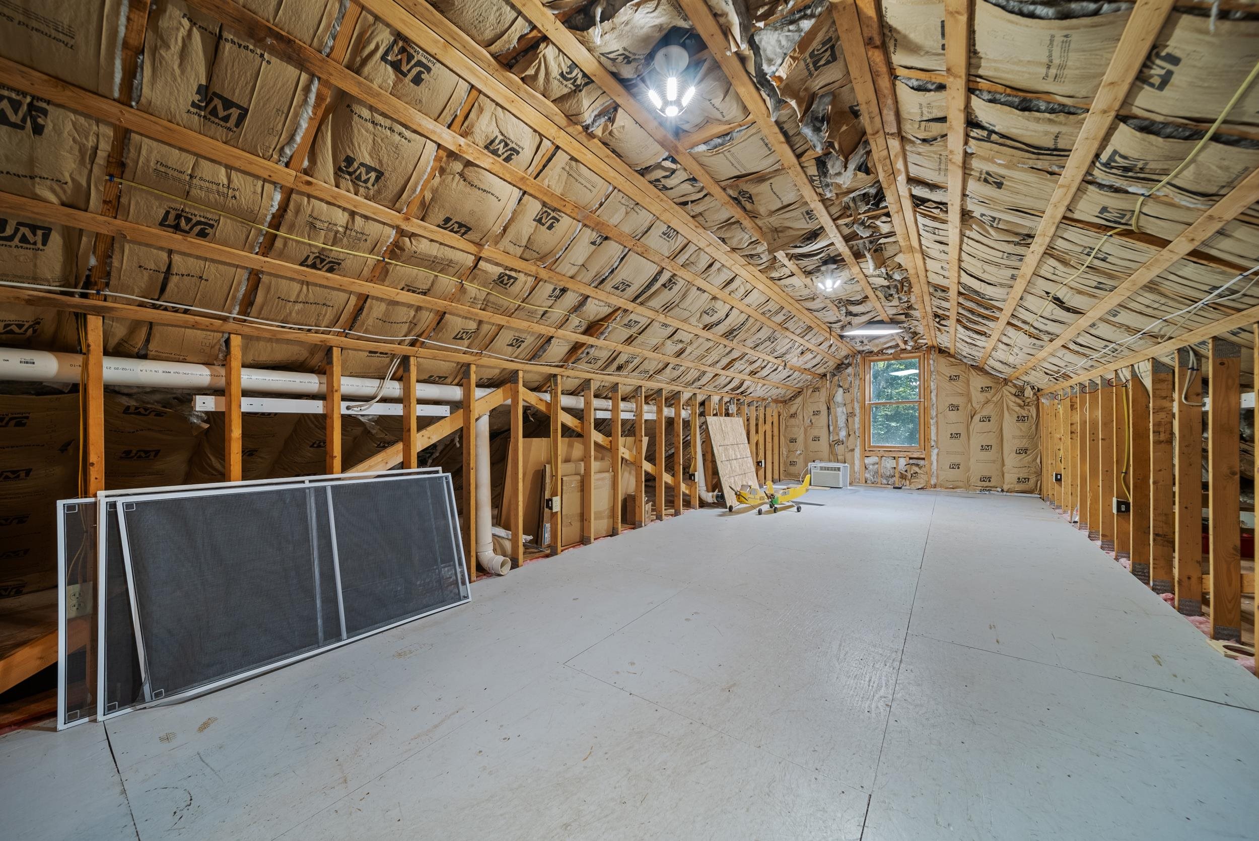 Lyndeborough, New Hampshire, 03082, United States, 3 Bedrooms Bedrooms, ,2 BathroomsBathrooms,Residential,For Sale,1917291