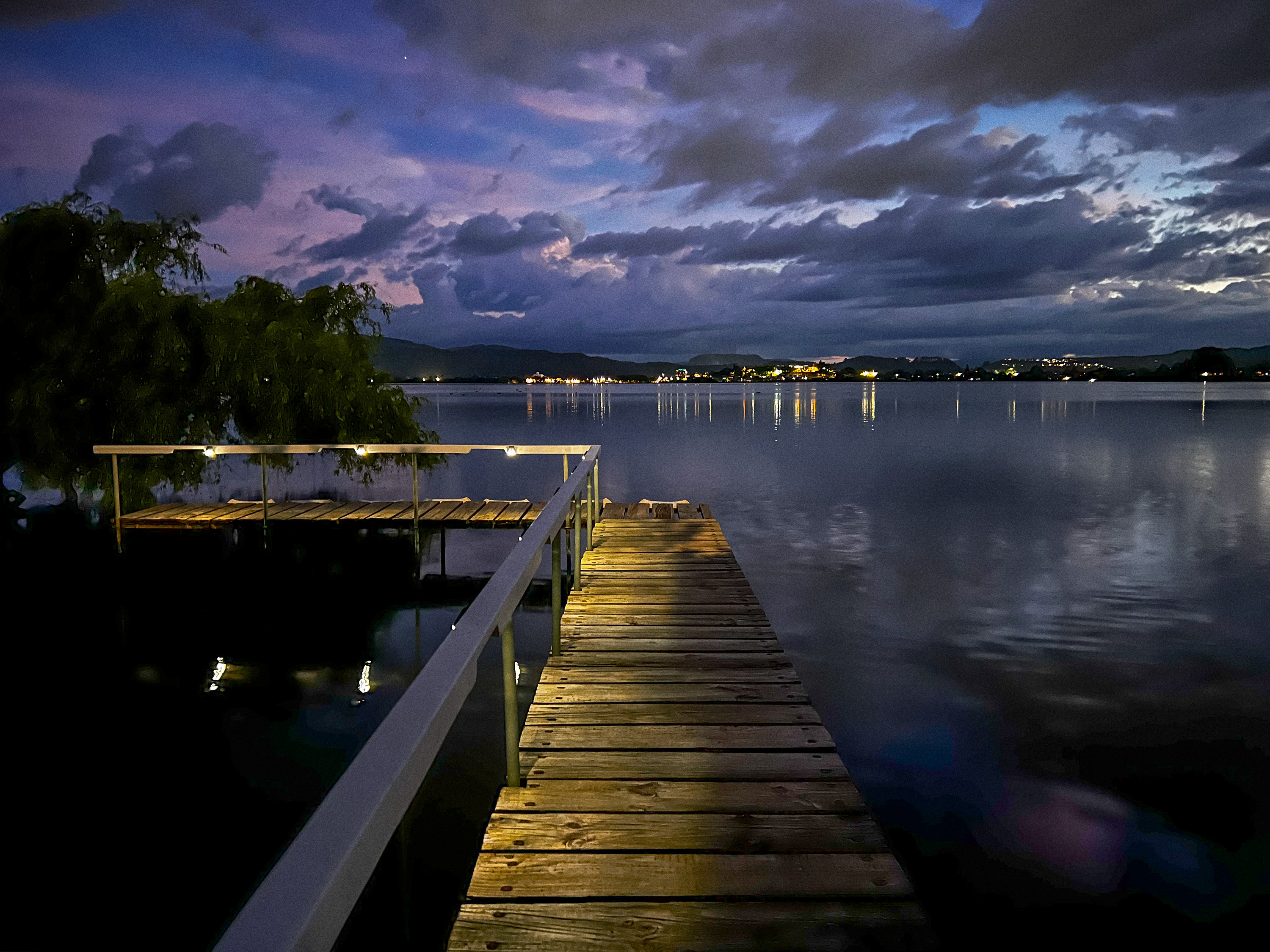  Timeless Lakeside Living at Kawaha Point - 物件實景