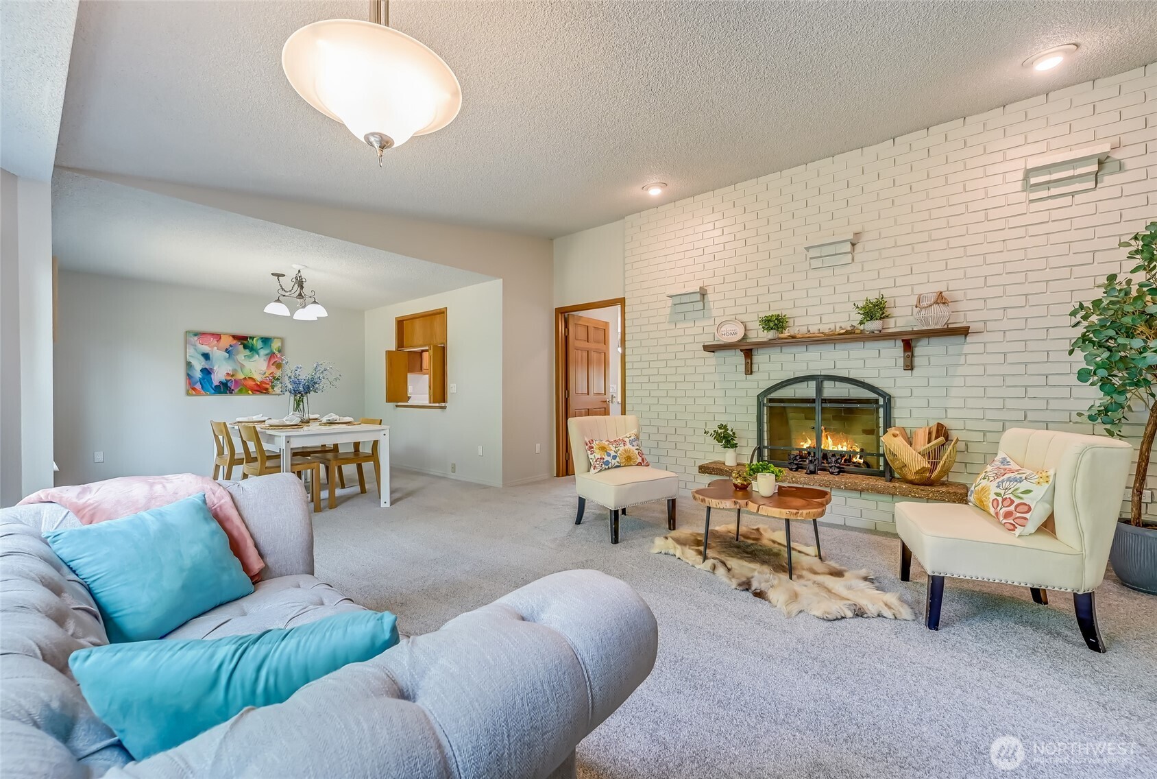 Puyallup, Washington, 98374, United States, 3 Bedrooms Bedrooms, ,1 BathroomBathrooms,Residential,For Sale,1917065