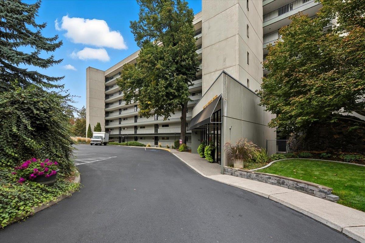 Spokane, Washington, 99204, United States, 1 Bedroom Bedrooms, ,2 BathroomsBathrooms,Residential,For Sale,1959393