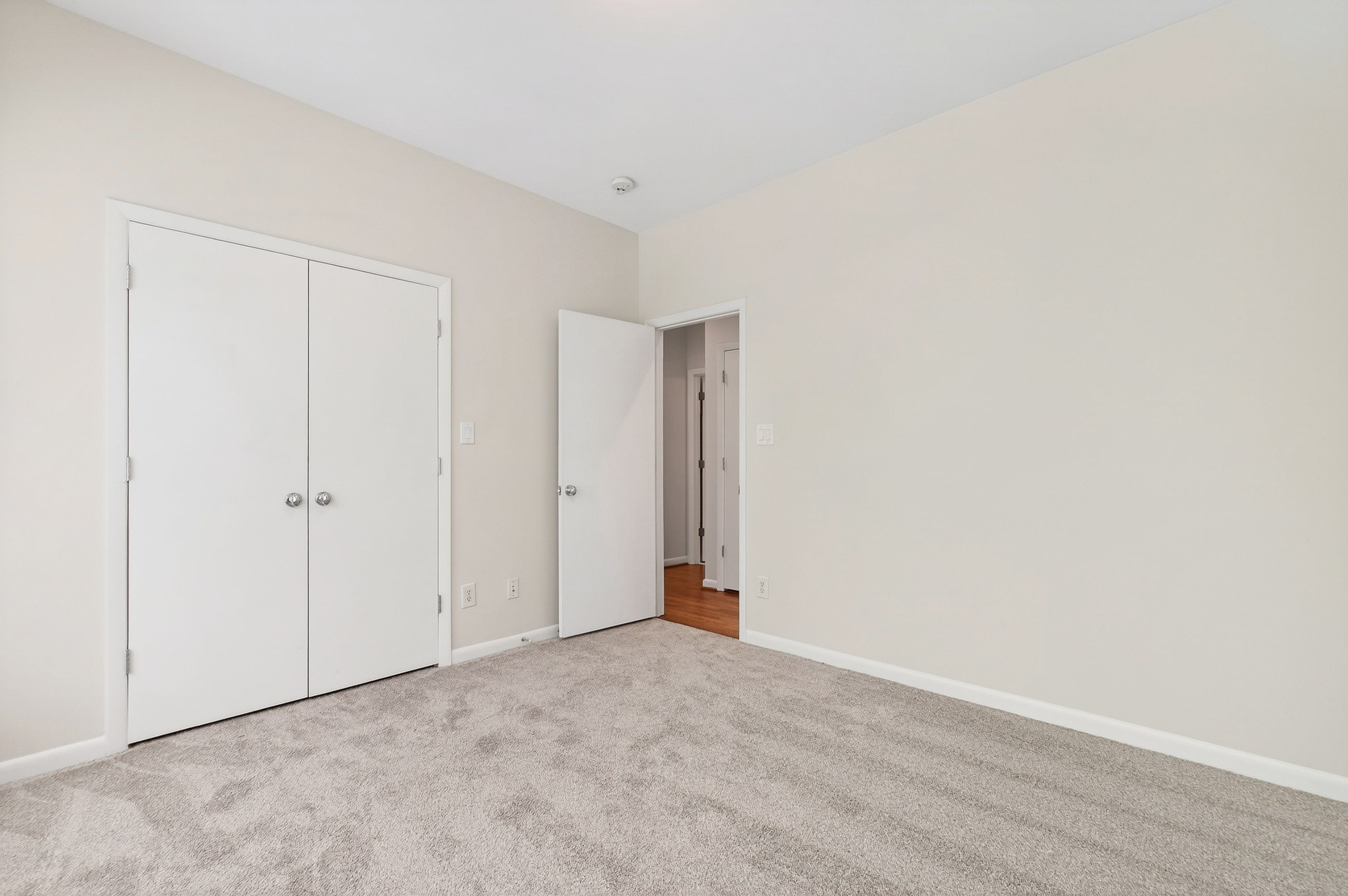  803 The Village Circle, Raleigh, NC 27615 - 物件實景