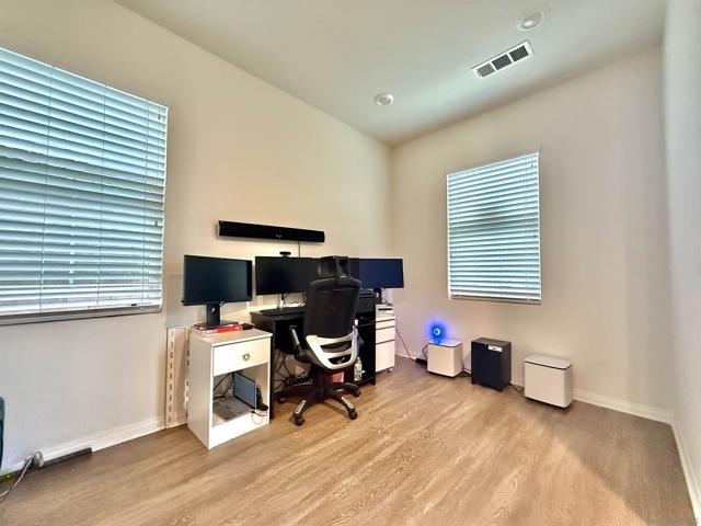 El Cajon, California, 92020, United States, 3 Bedrooms Bedrooms, ,3 BathroomsBathrooms,Residential,For Sale,2007807