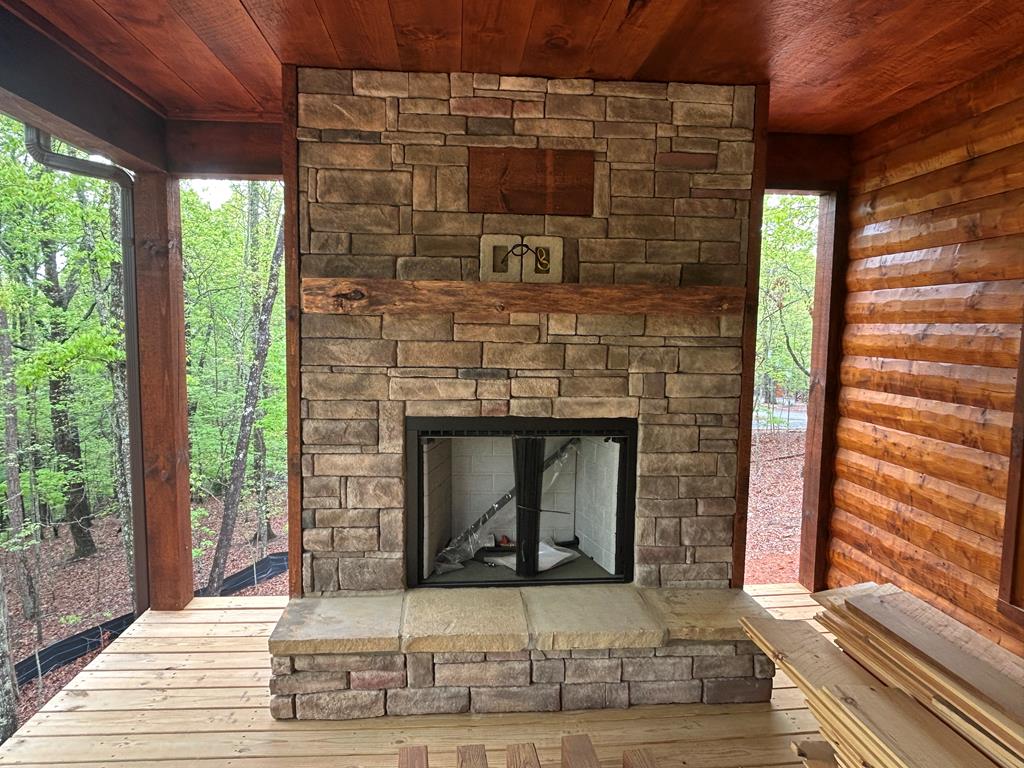 Mineral Bluff, Georgia, 30559, United States, 4 Bedrooms Bedrooms, ,3 BathroomsBathrooms,Residential,For Sale,1859066