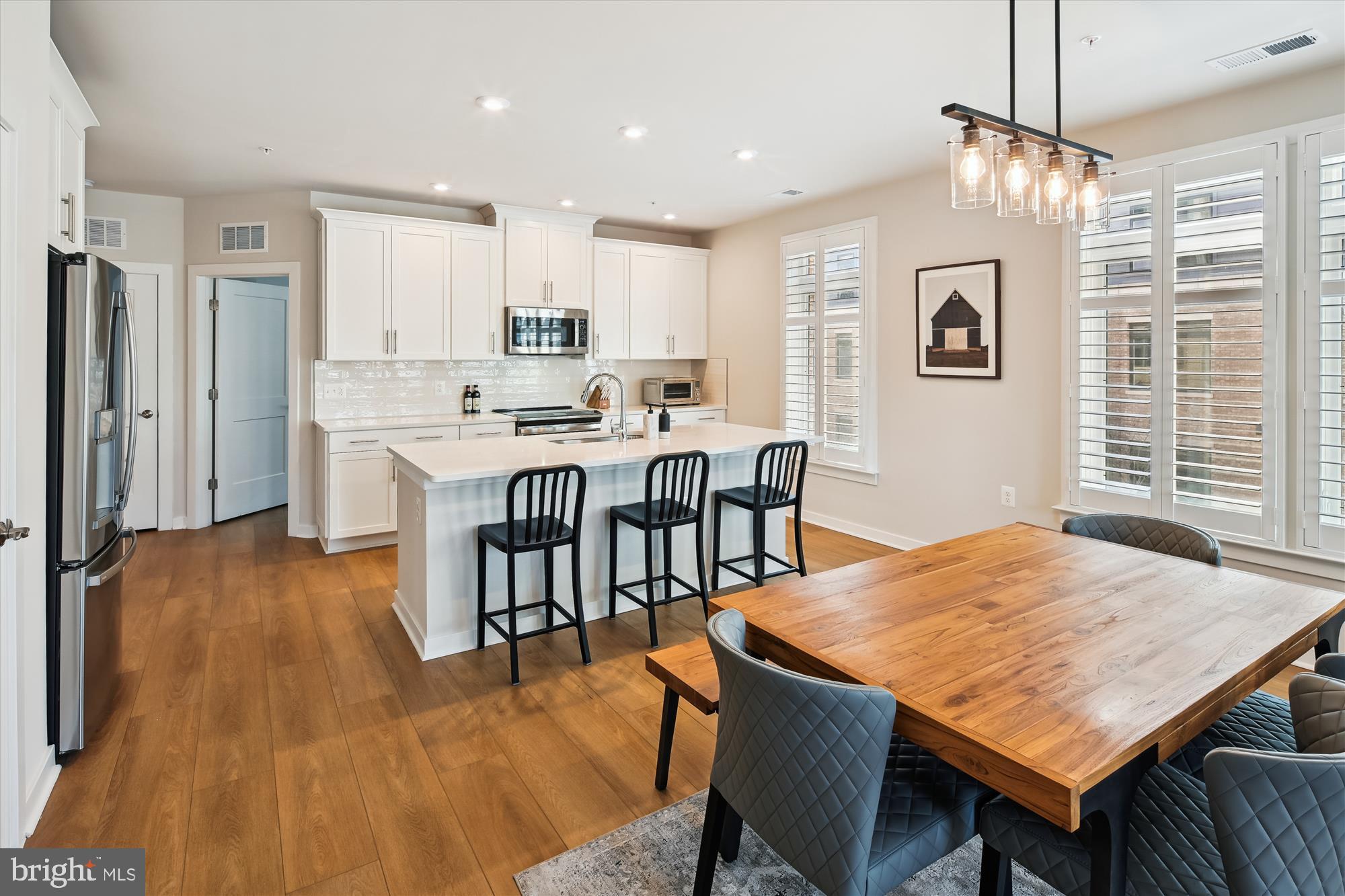 Reston, Virginia, 20190, United States, 2 Bedrooms Bedrooms, ,2 BathroomsBathrooms,Residential,For Sale,1915599