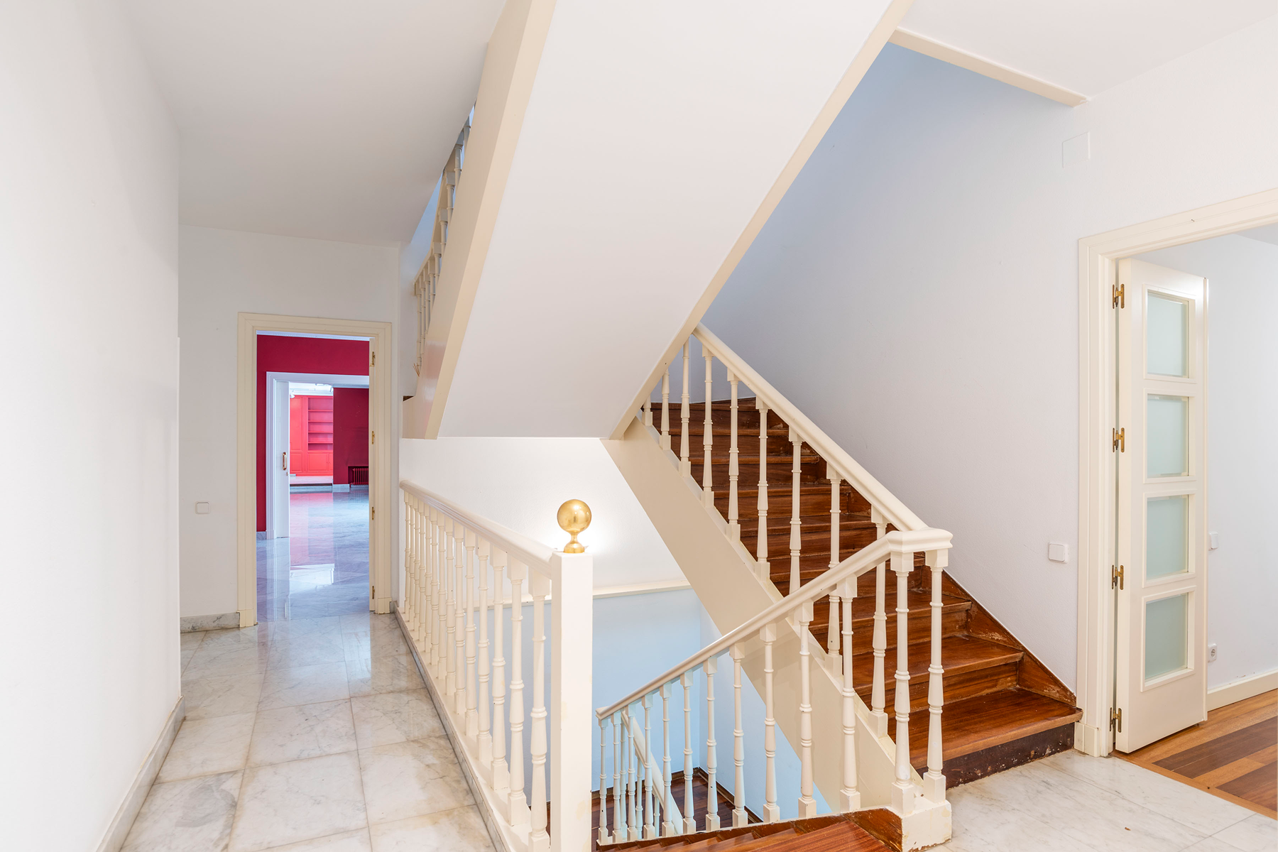  A residence with extraordinary transformation potential in La Florida - 物件實景