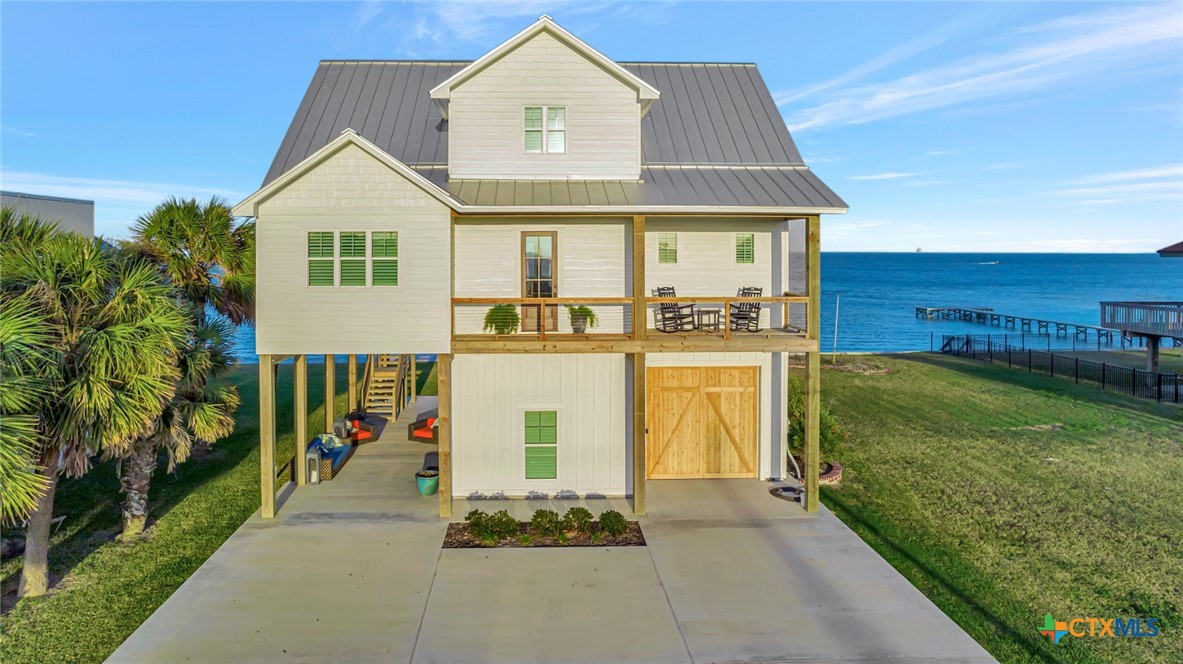 Port O'Connor, Texas, 77982, United States, 4 Bedrooms Bedrooms, ,5 BathroomsBathrooms,Residential,For Sale,1892041