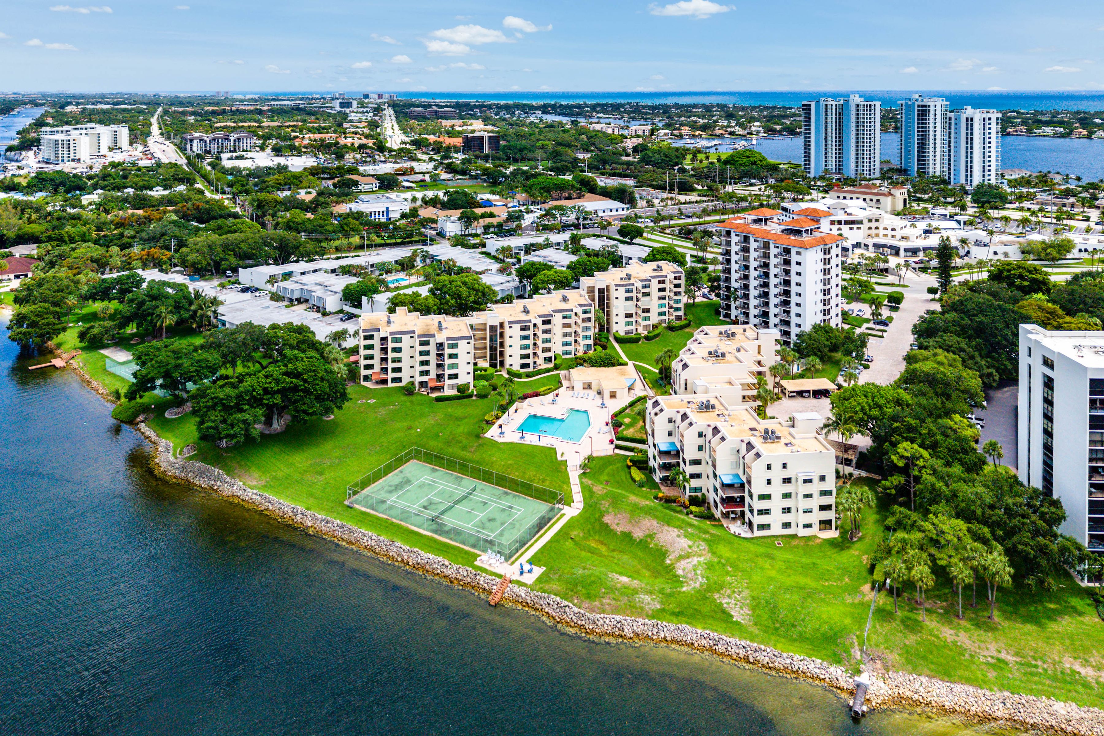  372 Golfview Road 101 - 物件實景