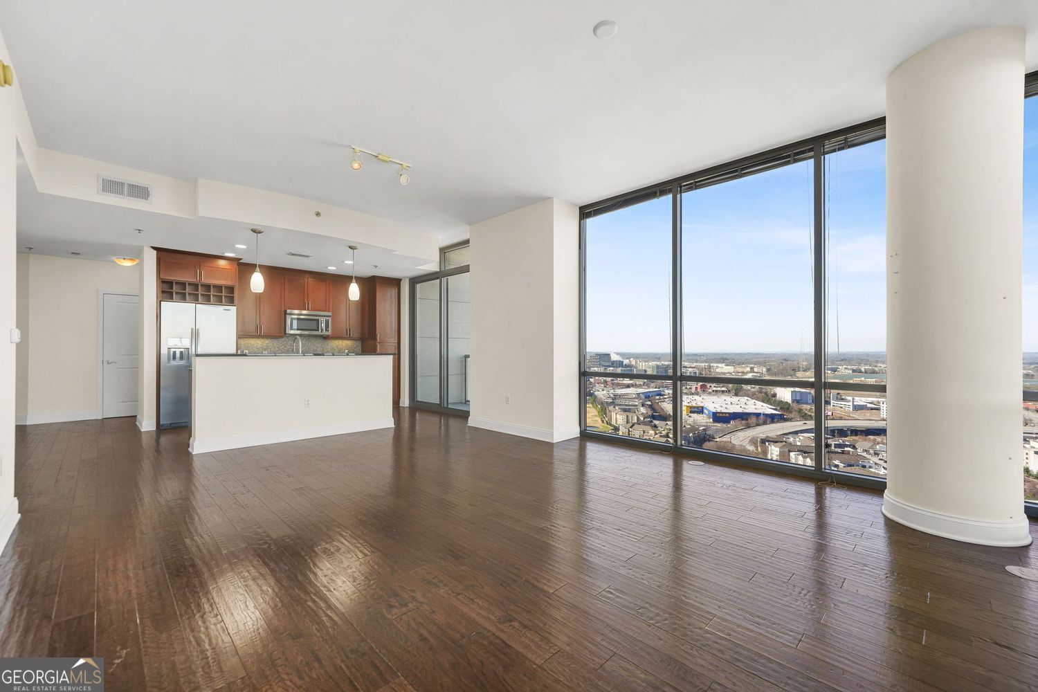 Atlanta, Georgia, 30363, United States, 2 Bedrooms Bedrooms, ,3 BathroomsBathrooms,Residential,For Sale,2012168