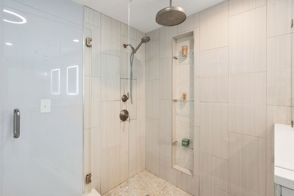 Sharon, Massachusetts, 02067, United States, 4 Bedrooms Bedrooms, ,3 BathroomsBathrooms,Residential,For Sale,1988379