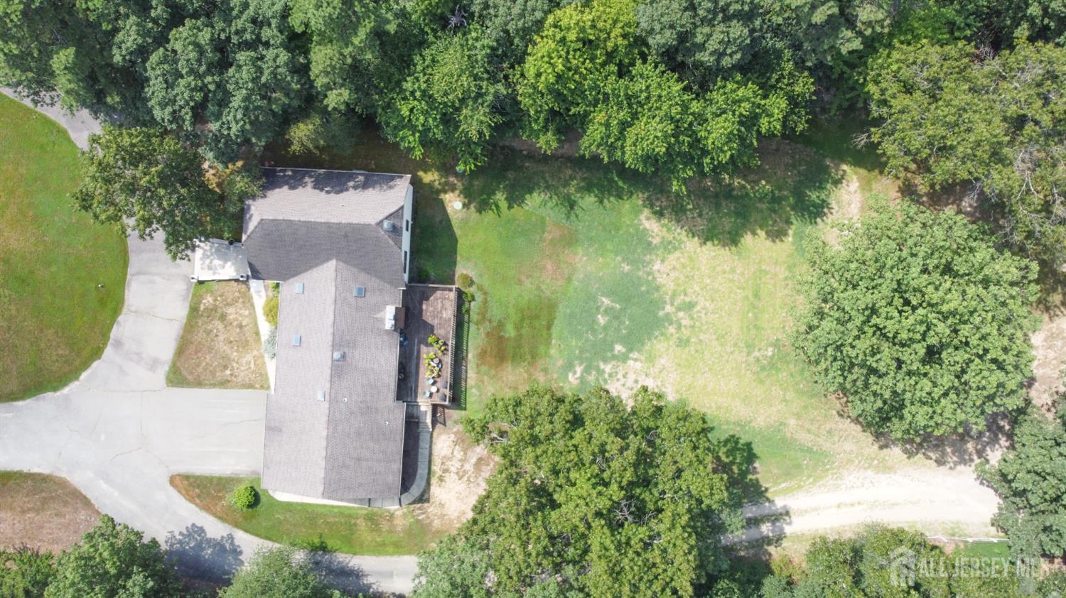 Monroe, New Jersey, 08831, United States, 6 Bedrooms Bedrooms, ,4 BathroomsBathrooms,Residential,For Sale,1916788