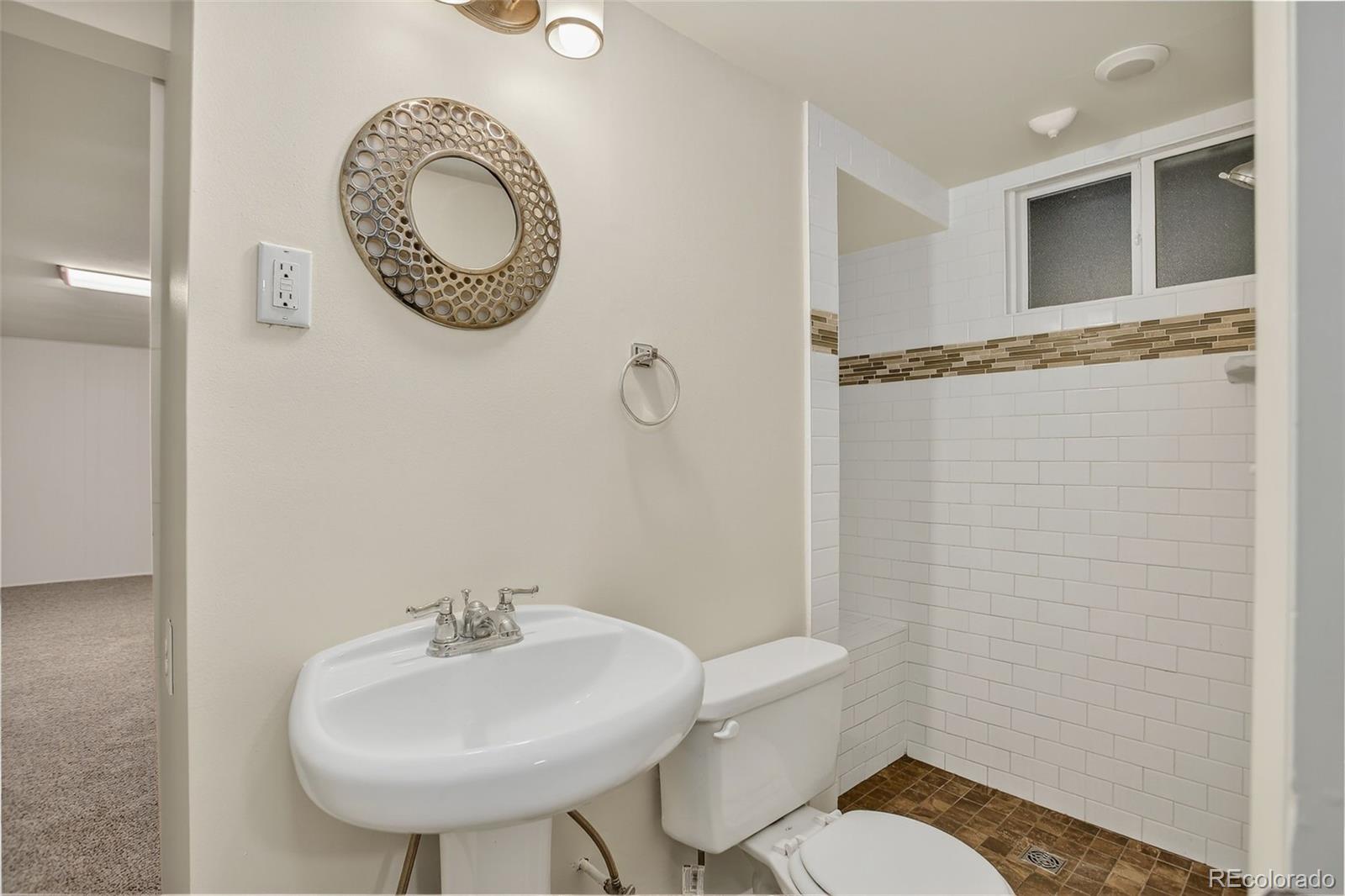 Broomfield, Colorado, 80020, United States, 5 Bedrooms Bedrooms, ,1 BathroomBathrooms,Residential,For Sale,1940768