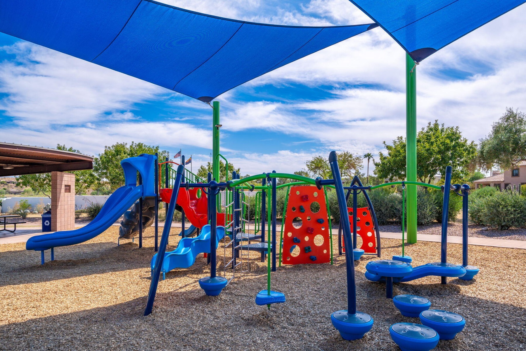  15618 E Cactus Drive  Fountain Hills, AZ - 物件實景