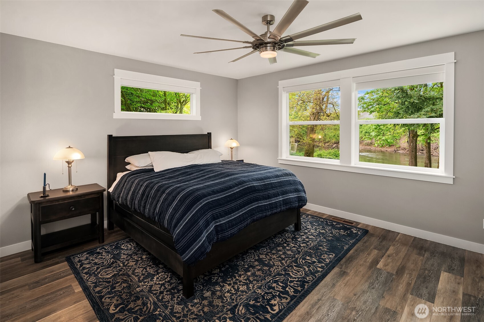 Seattle, Washington, 98178, United States, 4 Bedrooms Bedrooms, ,3 BathroomsBathrooms,Residential,For Sale,1793802