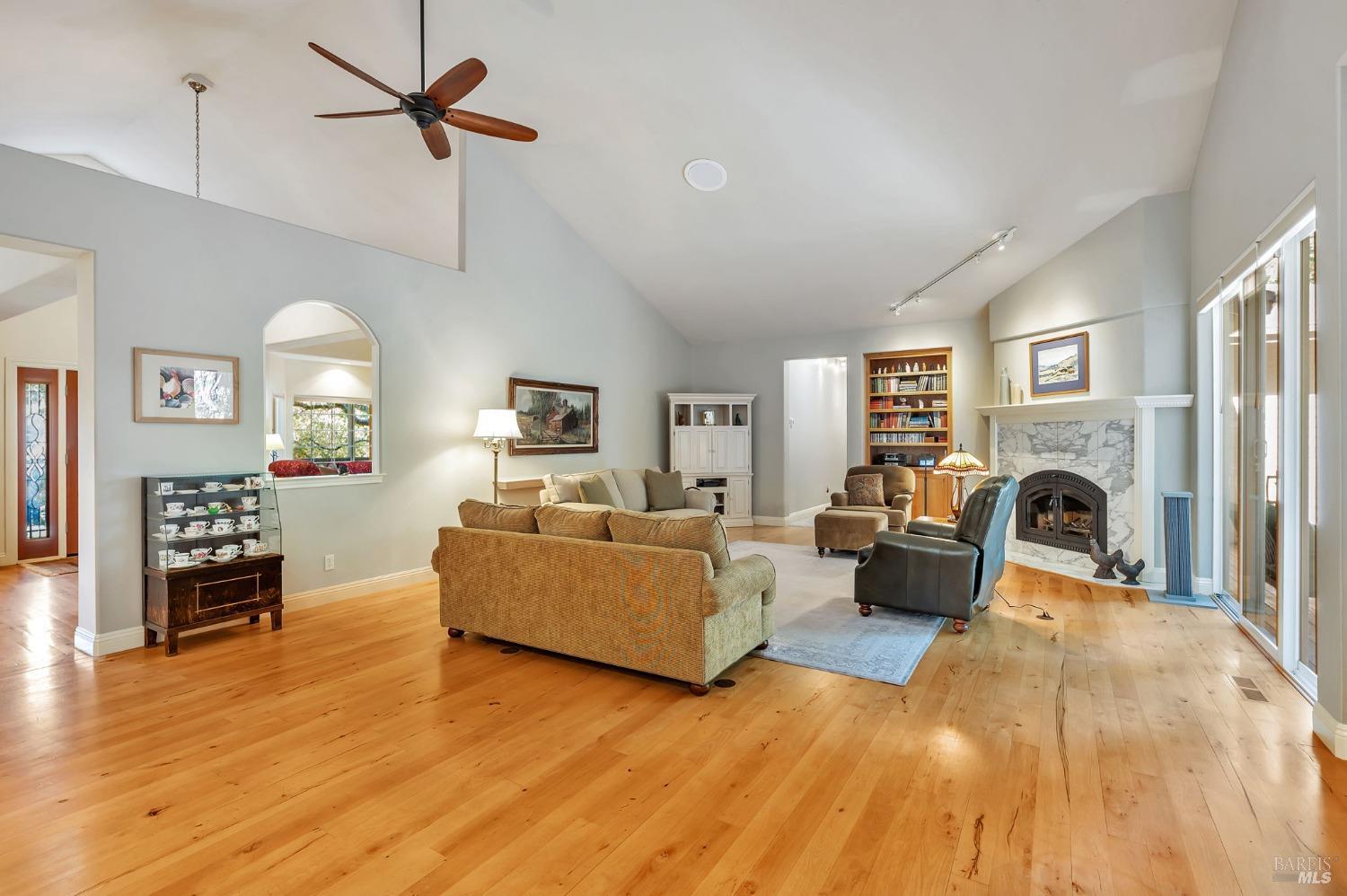 Sebastopol, California, 95472, United States, 4 Bedrooms Bedrooms, ,3 BathroomsBathrooms,Residential,For Sale,1989317