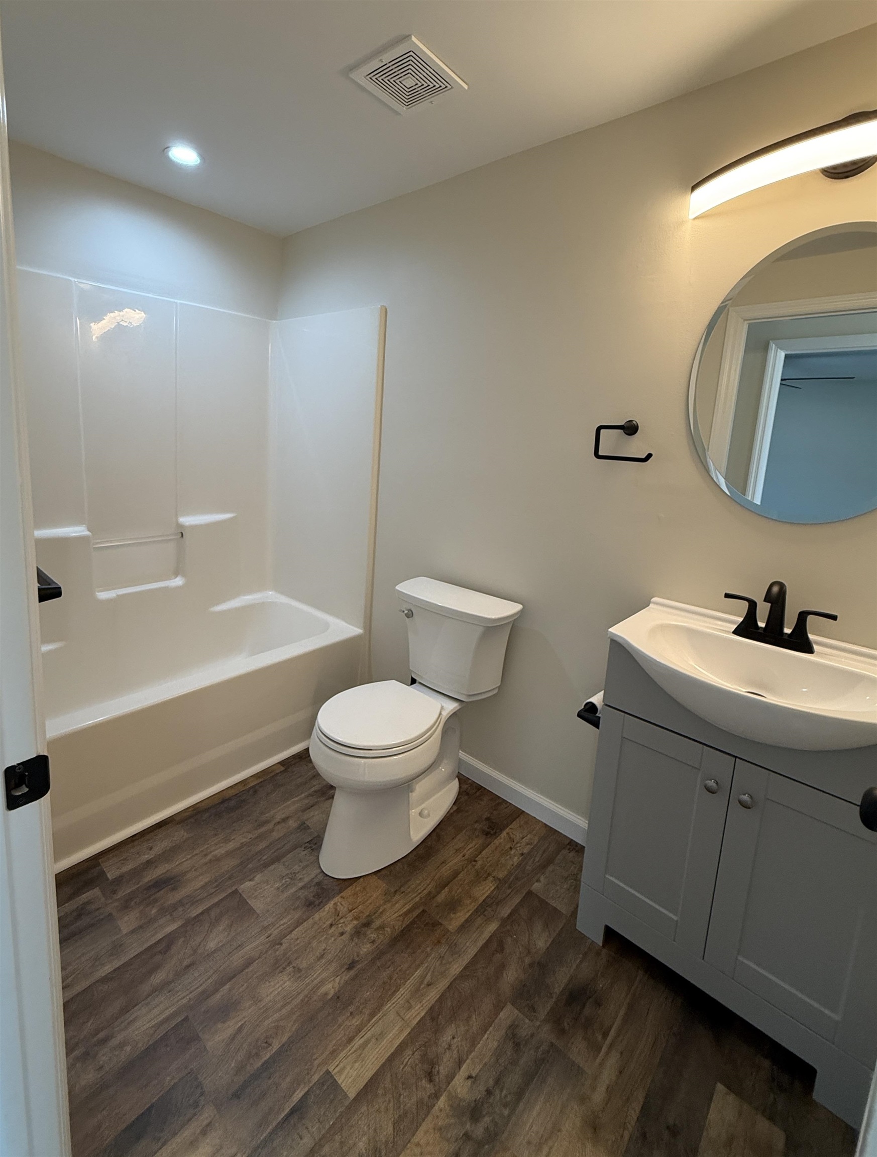 Del Haven, New Jersey, 08251, United States, 4 Bedrooms Bedrooms, ,3 BathroomsBathrooms,Residential,For Sale,1927853