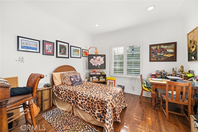 Los Angeles, California, 90064, United States, 6 Bedrooms Bedrooms, ,3 BathroomsBathrooms,Residential,For Sale,1878495