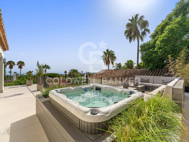Marbella, Andalusia, ES, 5 Bedrooms Bedrooms, ,5 BathroomsBathrooms,Residential,For Sale,1949932