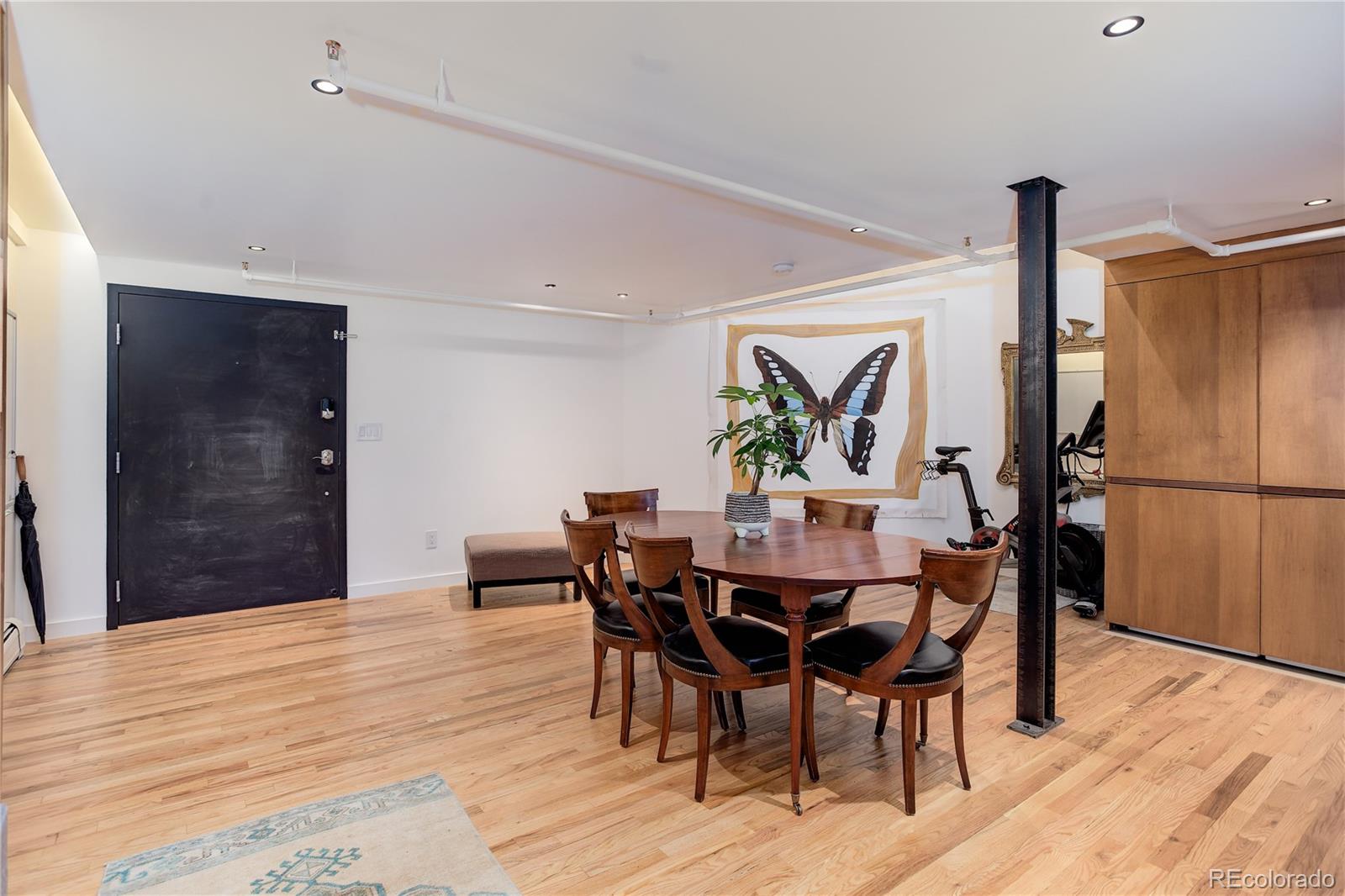 Denver, Colorado, 80205, United States, 1 Bedroom Bedrooms, ,2 BathroomsBathrooms,Residential,For Sale,1804748